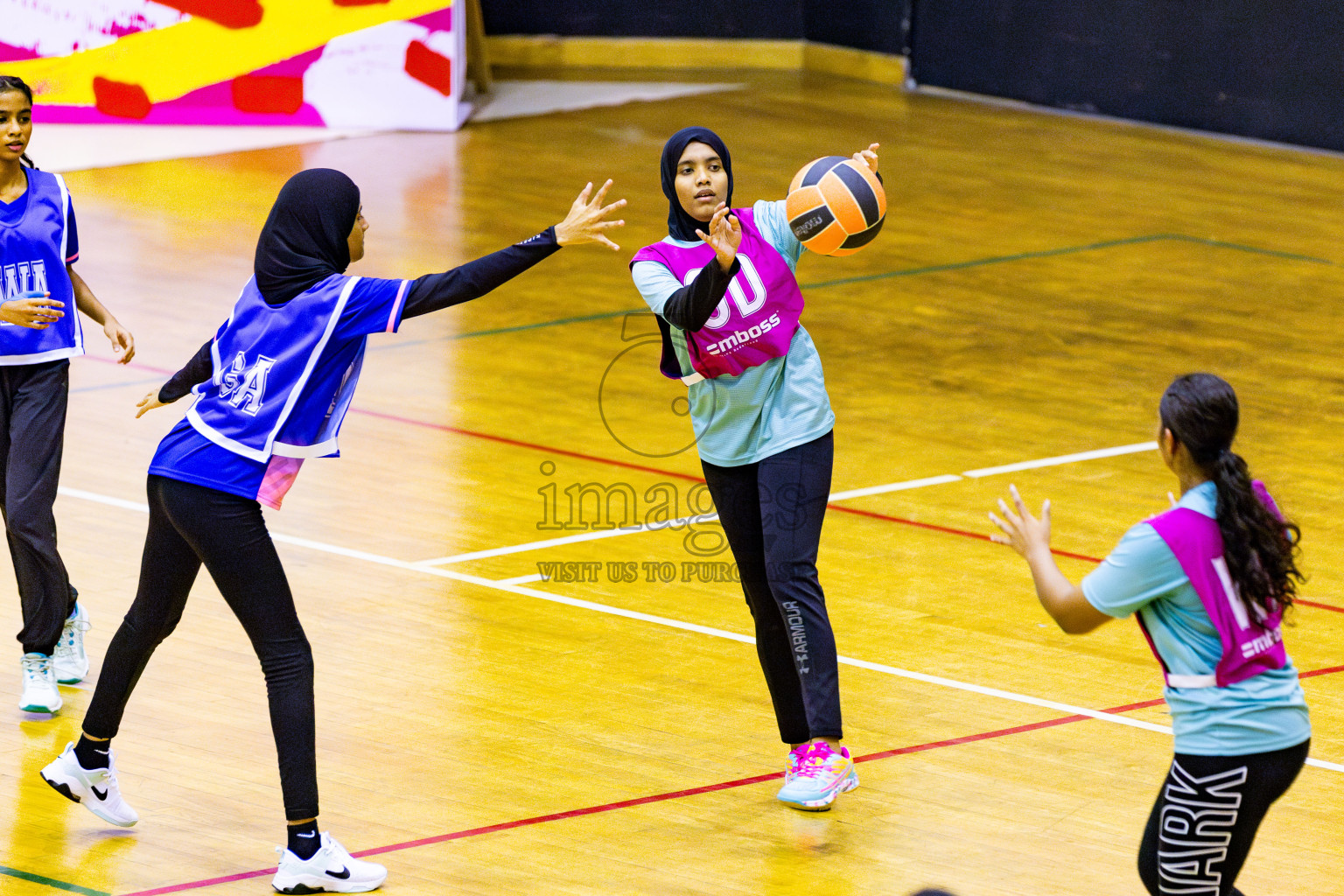 Kulhudhuffushi Youth & Recreation Club vs Club Green StreetDay 2 of 21st National Netball Tournament was held in Social Canter at Male', Maldives on Friday, 18th May 2024. Photos: Nausham Waheed / images.mv