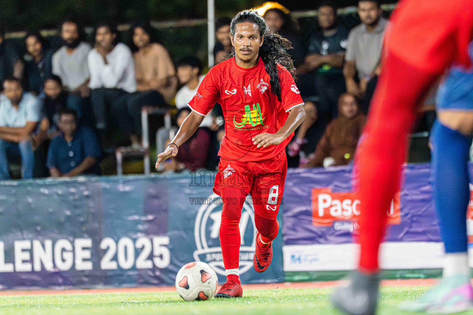 Kanmathi FC VS Maahinne United in Day 4 - Fonadhoo Youth Futsal Challenge 2025 held in Fonadhoo Futsal Stadium, L. Fonadhoo, Maldives on Wednesday, 29th October 2025 Photos: Arif Rasheed / images.mv