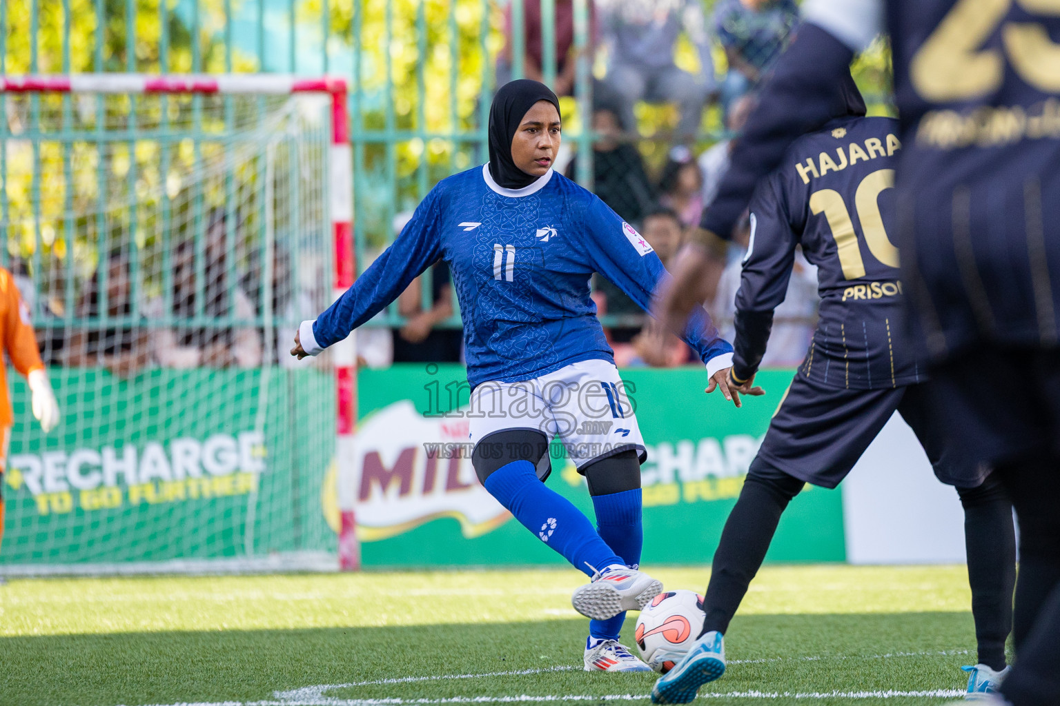Prison Club vs Team MACL in Eighteen Thirty Classic of Club Maldives 2025 was held in Rehendhi Futsal Ground, Hulhumale', Maldives on Tuesday, 16th September 2025. Photos: Mohamed Mahfooz Moosa / images.mv