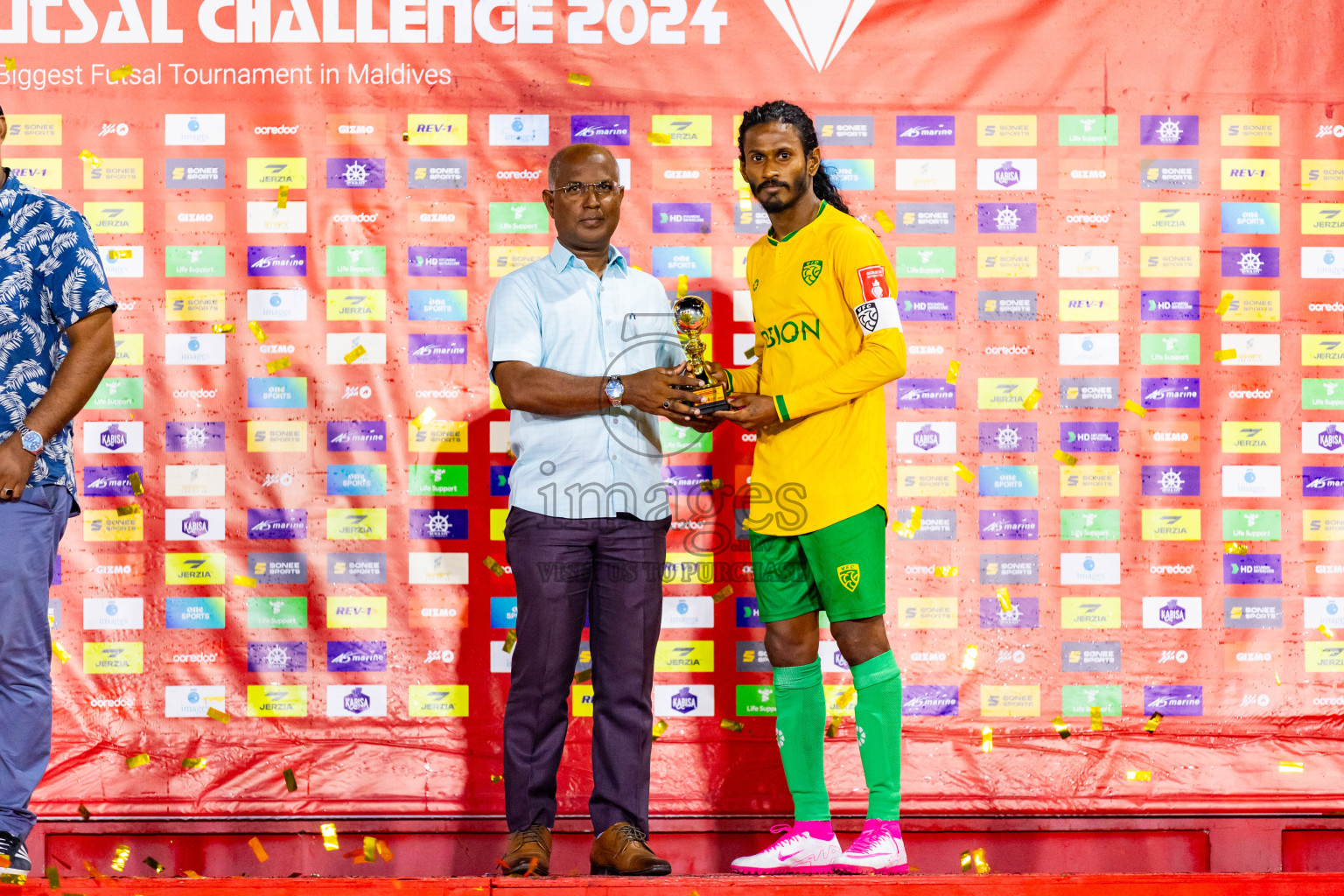 GDh Vaadhoo vs GDh Thinadhoo in Day 27 of Golden Futsal Challenge 2024 was held on Saturday , 10th February 2024 in Hulhumale', Maldives Photos: Nausham Waheed / images.mv