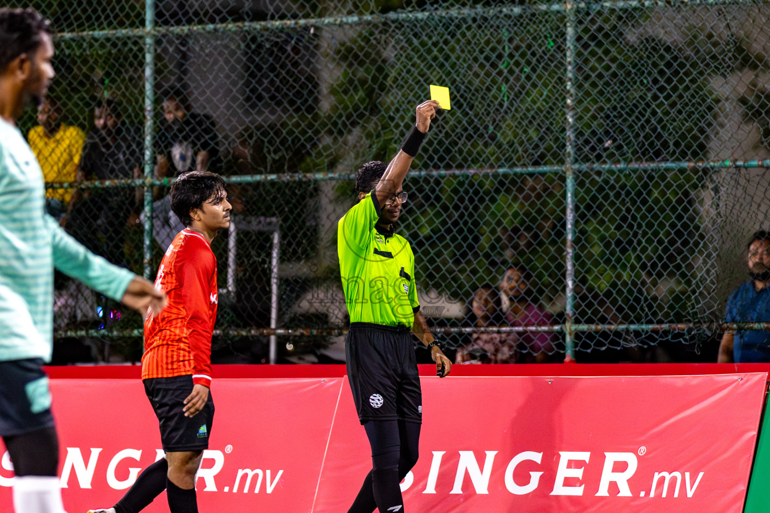 DHARUMAVANTHA vs FINANCE RC in Club Maldives Classic 2024 held in Rehendi Futsal Ground, Hulhumale', Maldives on Tuesday, 10th September 2024. 
Photos: Mohamed Mahfooz Moosa / images.mv