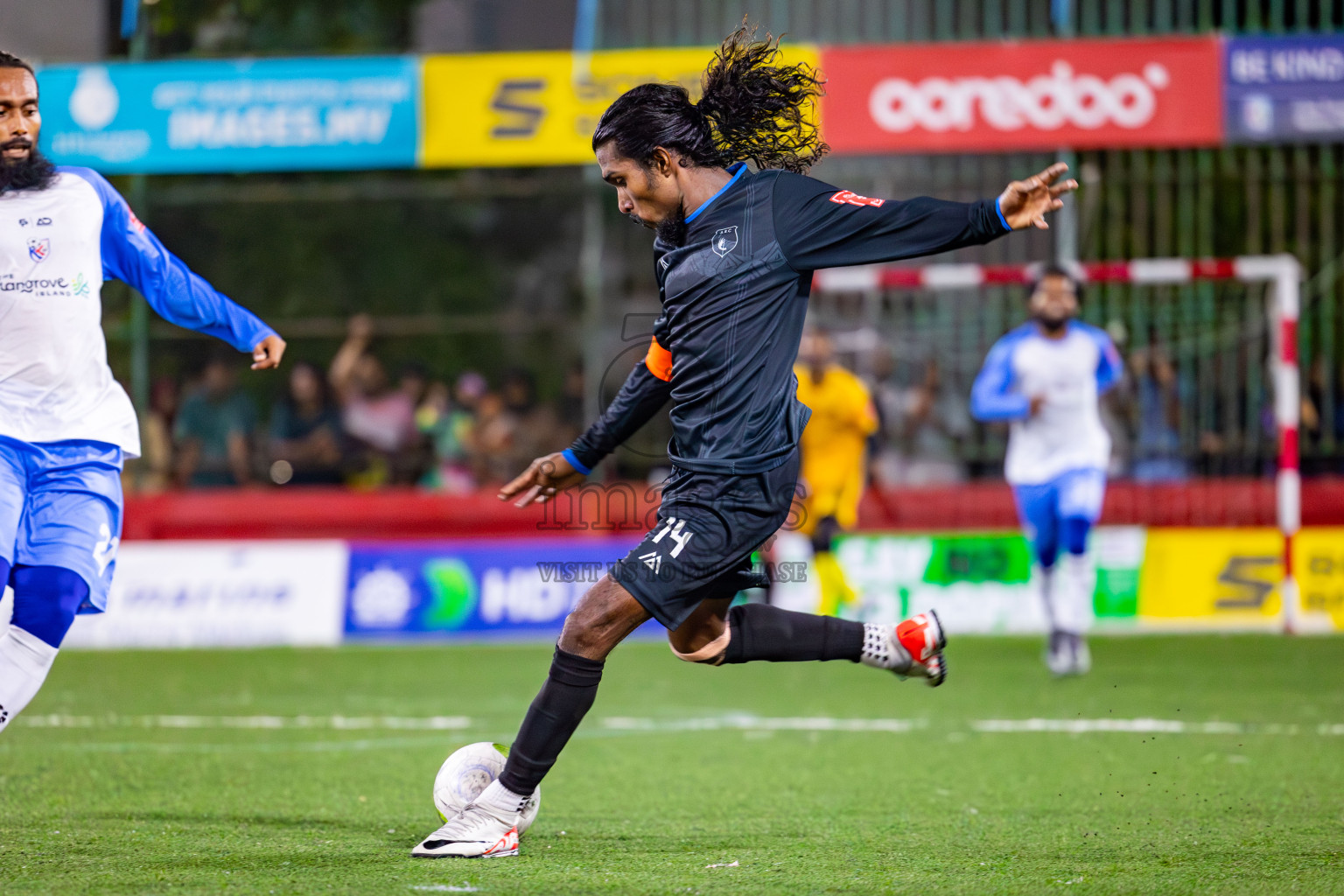 N Kendhikulhudhoo vs R Alifushi on Day 35 of Golden Futsal Challenge 2024 was held on Tuesday, 20th February 2024, in Hulhumale', Maldives
Photos: Mohamed Mahfooz Moosa, / images.mv