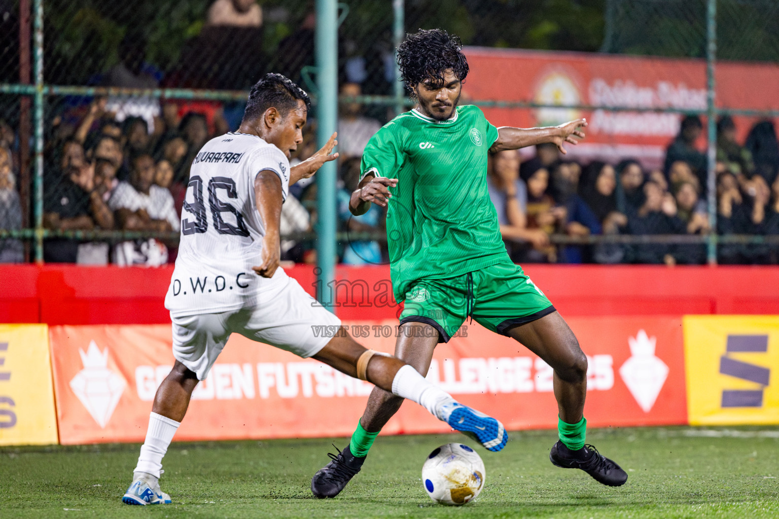 R Dhuvaafaru vs R Meedhoo in Day 14 of Golden Futsal Challenge 2025 was held on Saturday, 18th January 2025, in Hulhumale', Maldives. Photos: Nausham Waheed / images.mv