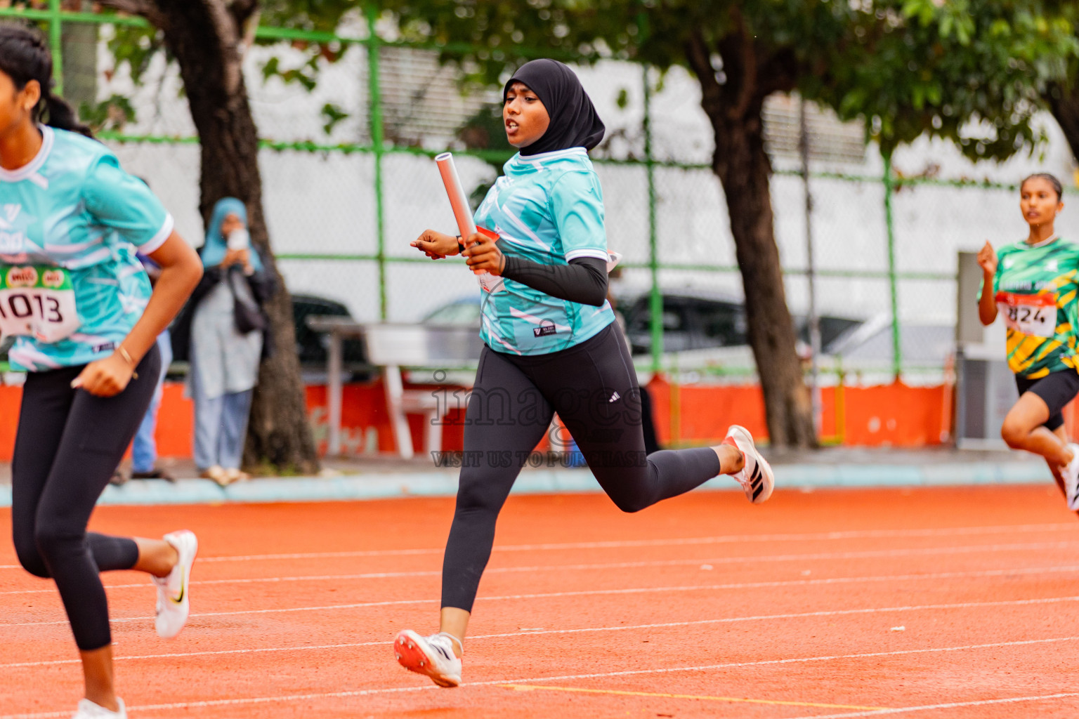 Day 6 of Inter-school Athletics Championship 2025 held in Ekuveni Synthetic Track, Male', Maldives on Sunday, 12th October 2025. Photos by: Areef Adam / Images.mv