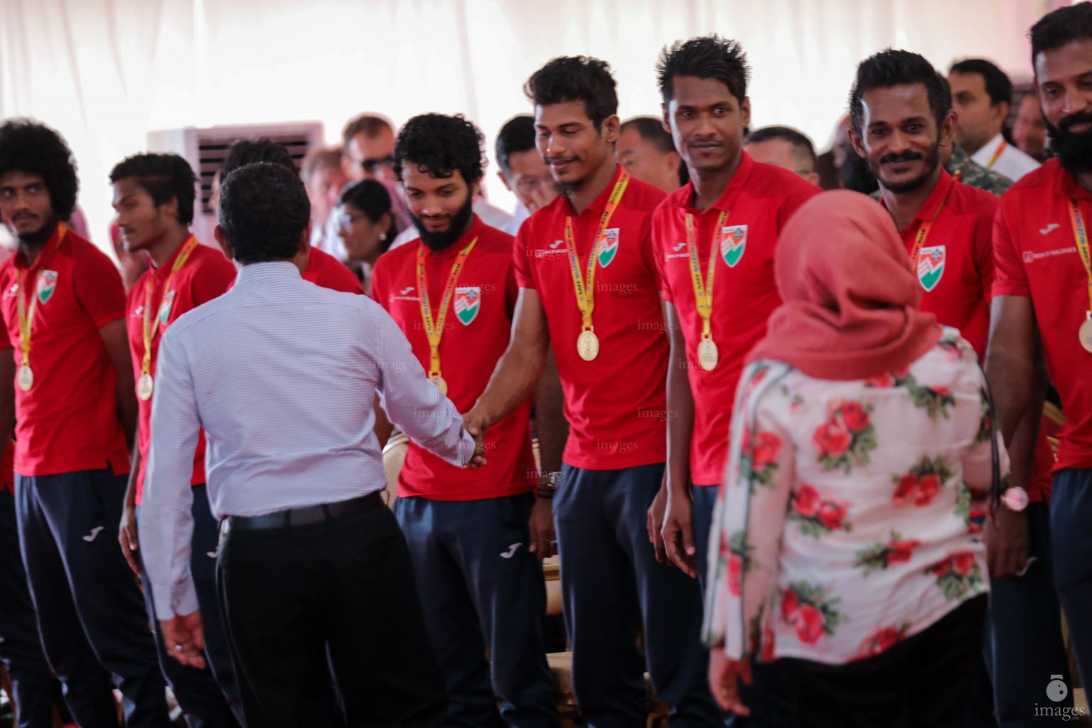 Maldivian players and officials celebrate after winning the SAFF Championship,  2018 (Photo/ Ismail Thoriq)