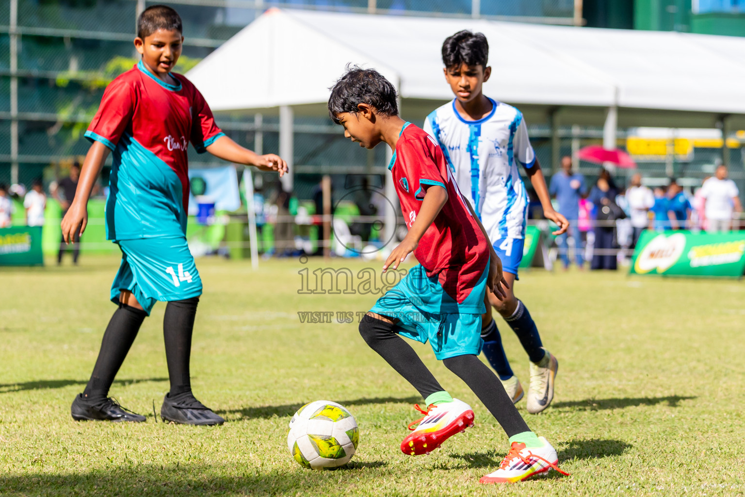 Day 1 of MILO Academy Championship 2025 (U-12) was held at Henveiru Stadium in Male', Maldives on Thursday, 1st May 2025. Photos: Nausham Waheed / images.mv