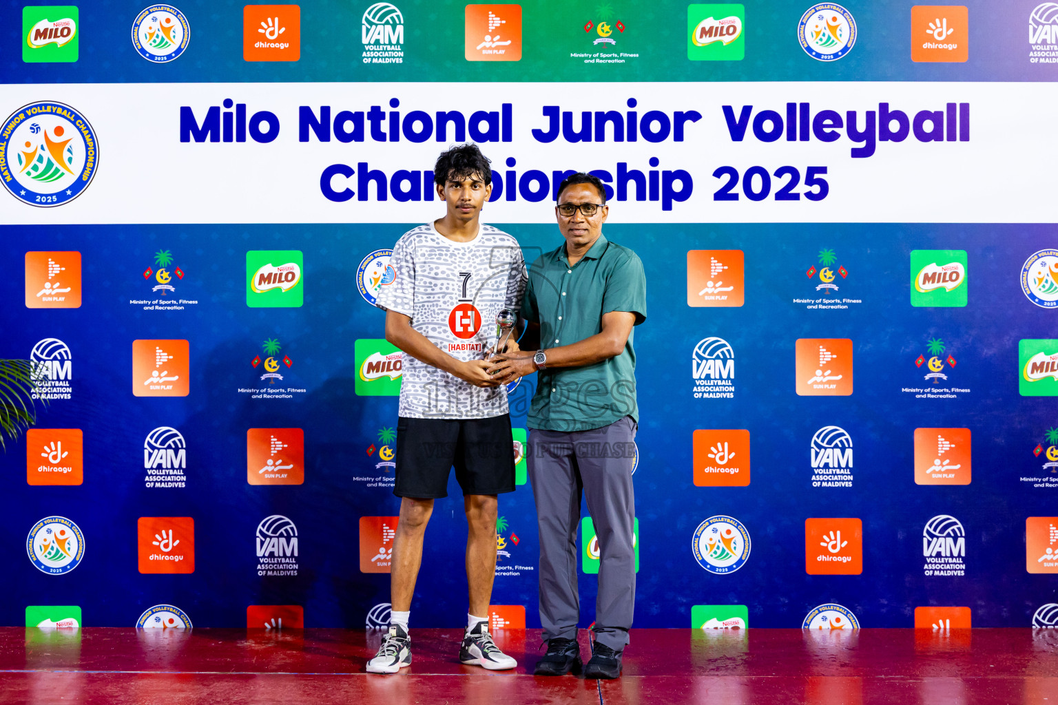 Maathoda Sports Club vs Sports Club City in the Finals of Milo National Junior Volleyball Championship 2025 Men's Division was held on Sunday, 30th November 2025 at Ekuveni Turf Court Male', Maldives. Photos: Nausham Waheed / images.mv
