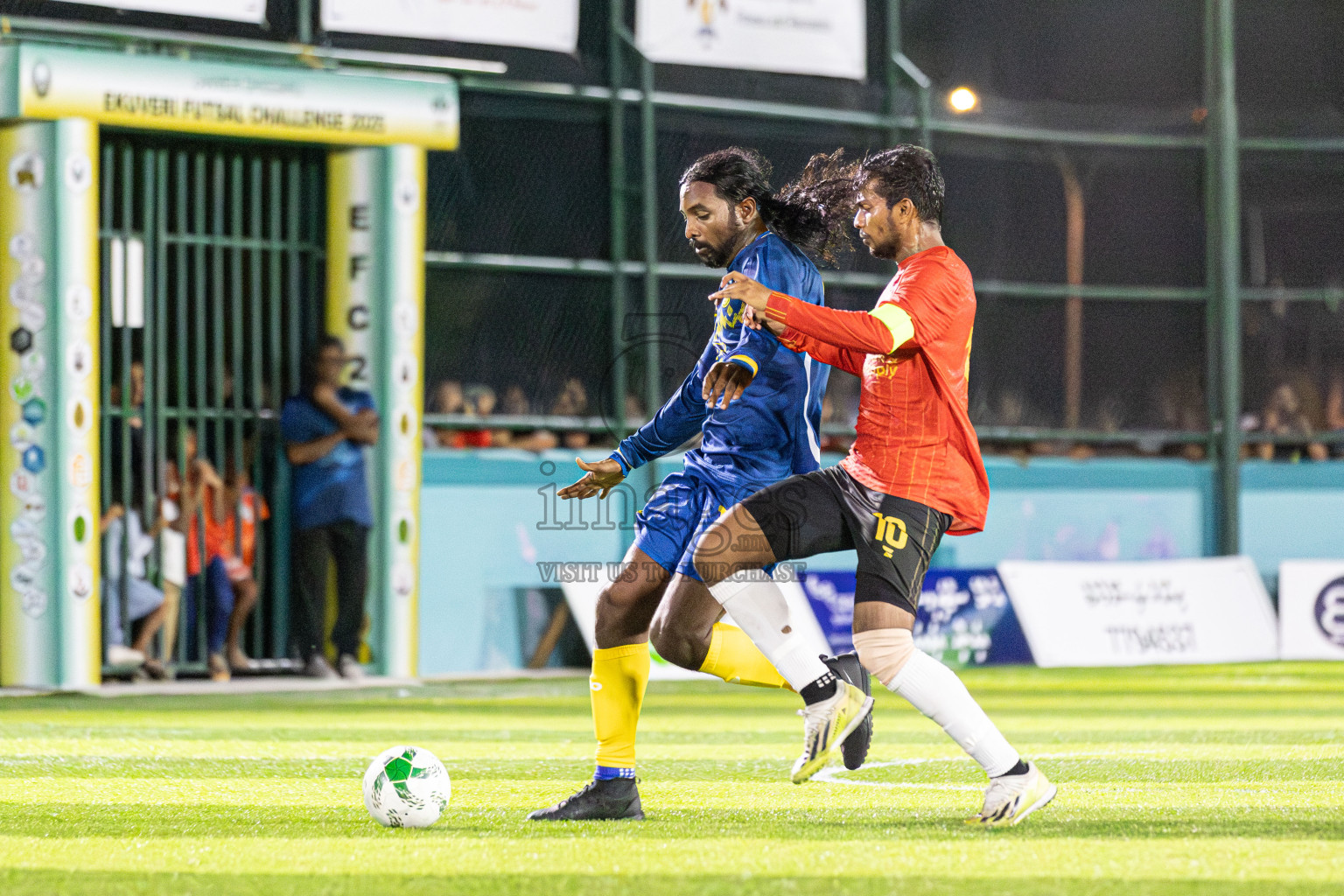 J Kovi Goani vs Fools SC in Day 2 of Laamehi Dhiggaru Ekuveri Futsal Challenge 2025 was held on Friday, 25th July 2025, at Dhiggaru Futsal Ground, Dhiggaru, Maldives Photos: Areef Adam / images.mv