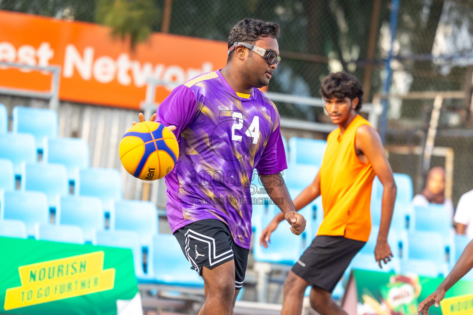 Day 1 of MILO Ramadan 3x3 Challenge 2024 was held in Ekuveni Outdoor Basketball Court at Male', Maldives on Tuesday, 12th March 2024. 
Photos: Ismail Thoriq / images.mv