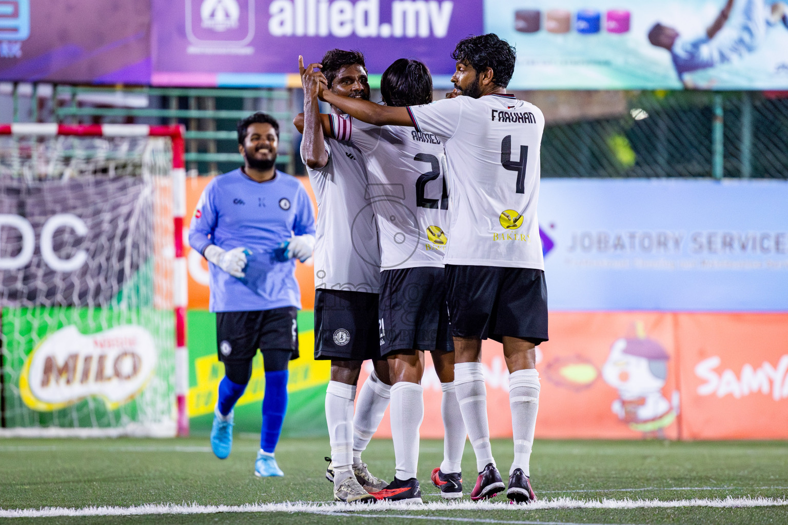 TEAM BADHAHI vs KULHIVARU VUZARA CLUB in the Semi-finals of Club Maldives Classic 2024 held in Rehendi Futsal Ground, Hulhumale', Maldives on Tuesday, 19th September 2024. 
Photos: Nausham Waheed / images.mv