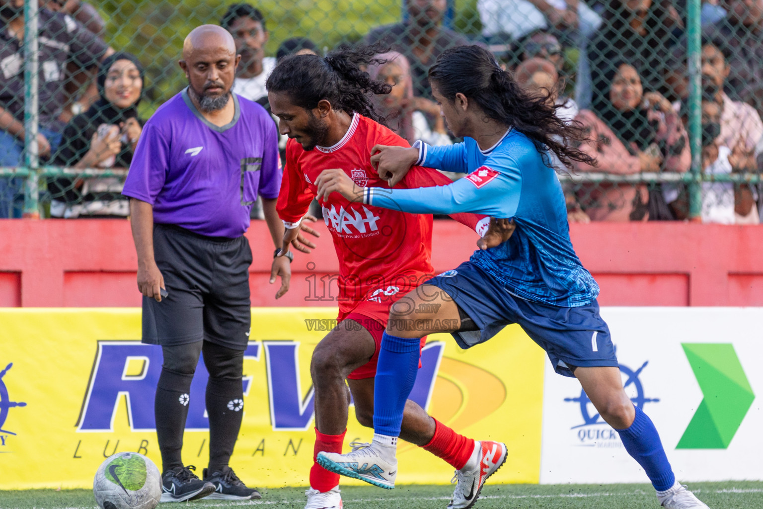 GA Kondey vs GA Gemanafushi in Day 5 of Golden Futsal Challenge 2024 was held on Friday, 19th January 2024, in Hulhumale', Maldives Photos: Mohamed Mahfooz Moosa / images.mv