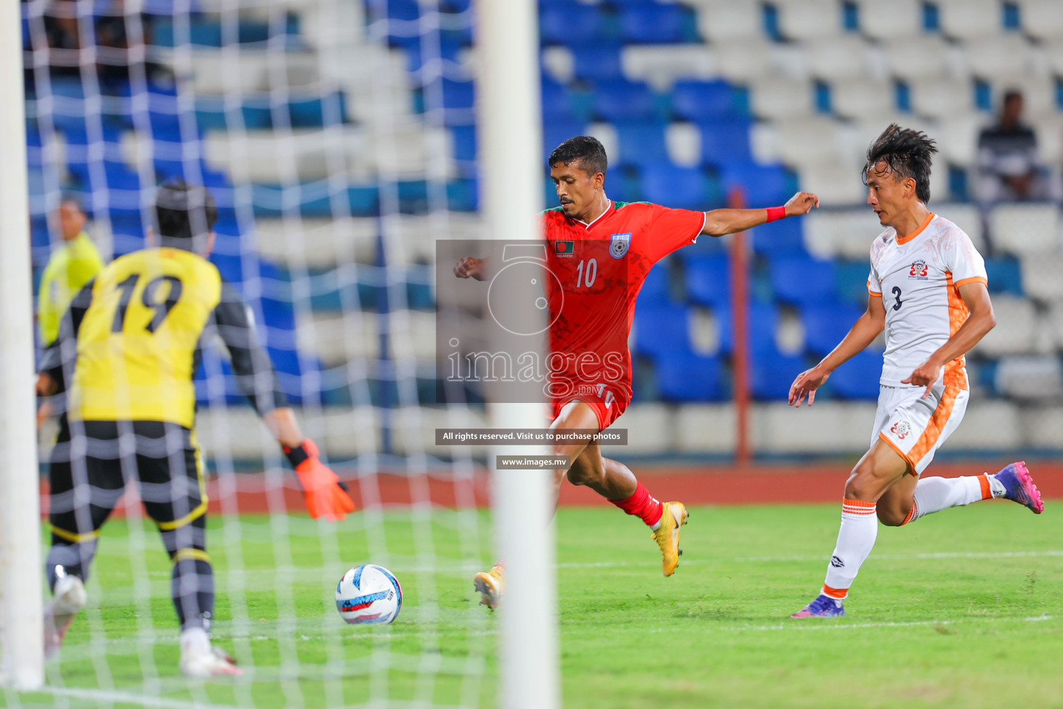 Bhutan vs Bangladesh in SAFF Championship 2023 held in Sree Kanteerava Stadium, Bengaluru, India, on Wednesday, 28th June 2023. Photos: Nausham Waheed / images.mv