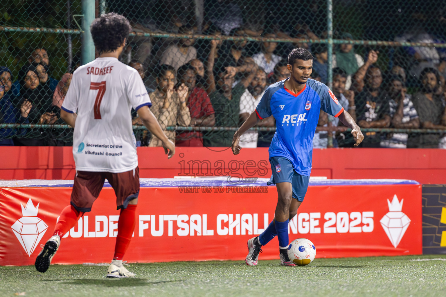 Th Dhiyamigili vs Th Vilufushi  in Day 6 of Golden Futsal Challenge 2025 on Friday, 6th January 2025, in Hulhumale', Maldives
Photos: Ismail Thoriq / images.mv