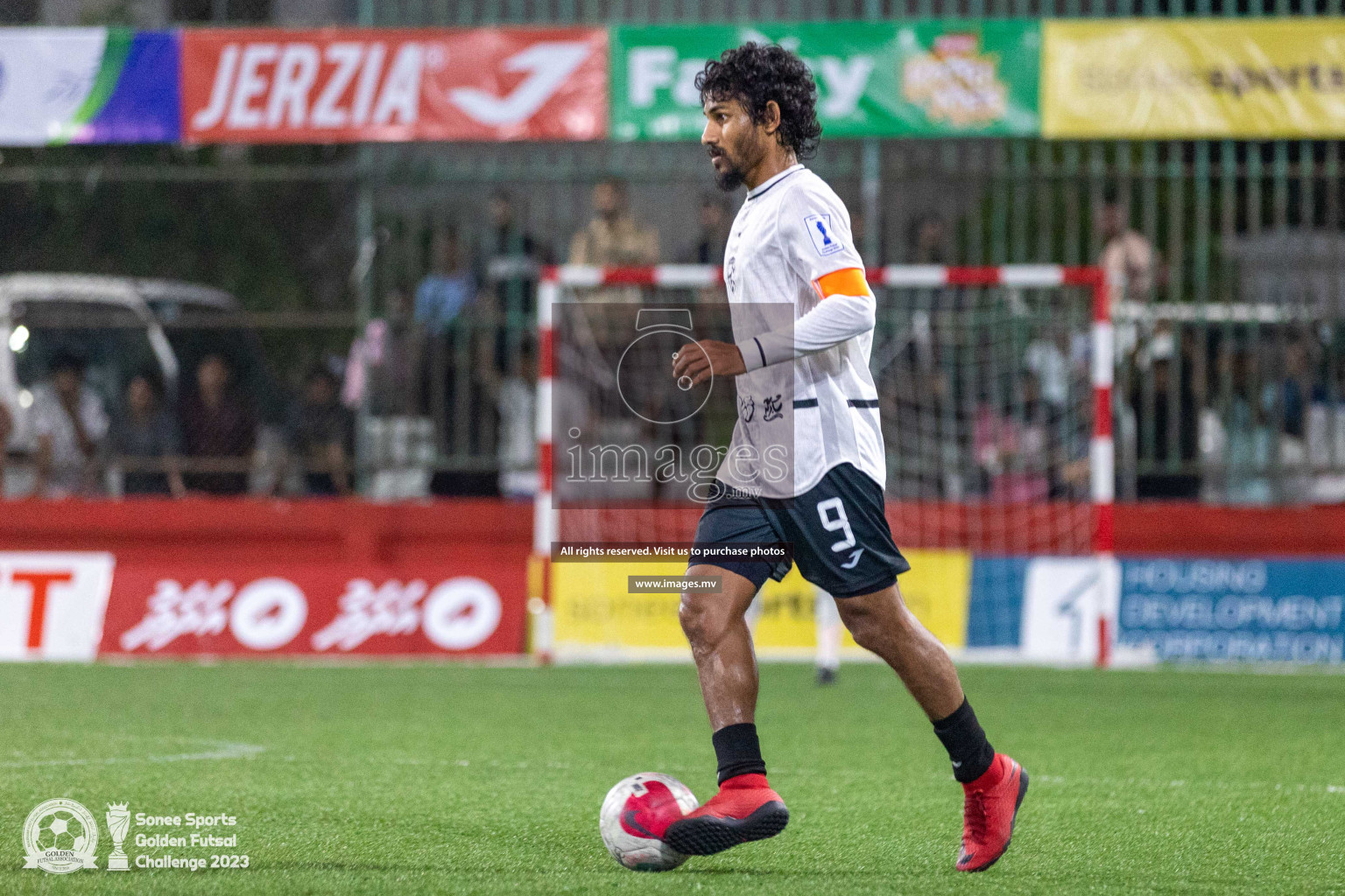 R. Inguraidhoo vs R. Innamadhoo in Day 4 of Golden Futsal Challenge 2023 on 08 February 2023 in Hulhumale, Male, Maldives