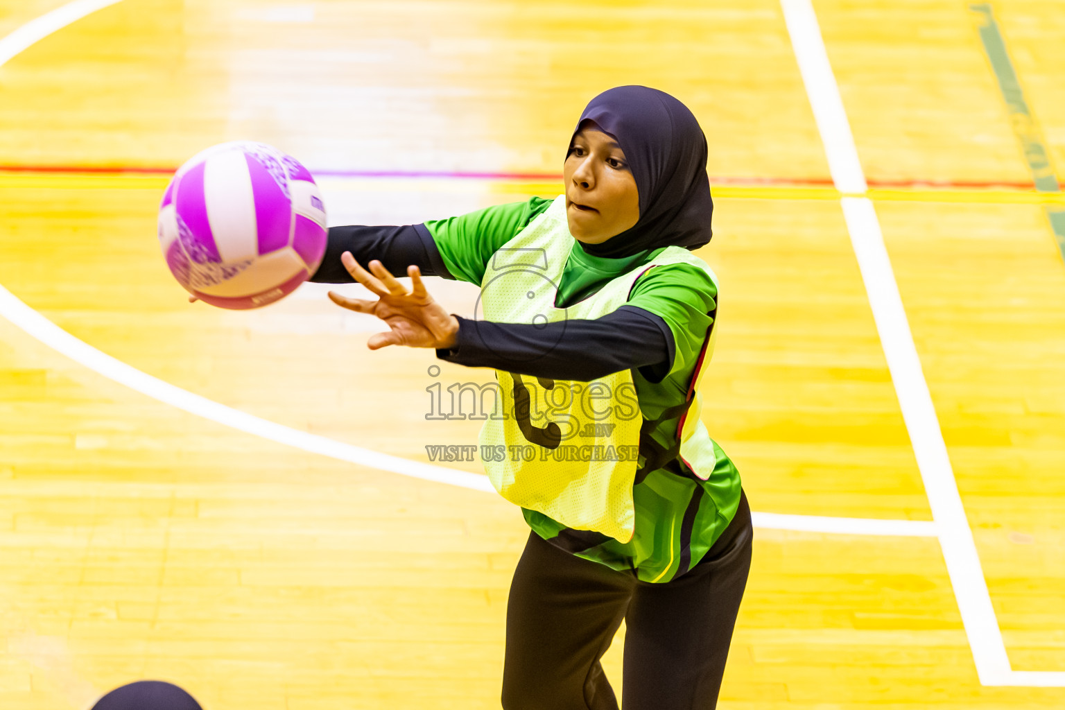 C Green Streets vs SC Shinning Star in Day 5 of 24th Milo Netball Association Championship held in Social Center at Male', Maldives on Friday, 5th September 2025. Photos: Nausham Waheed / images.mv