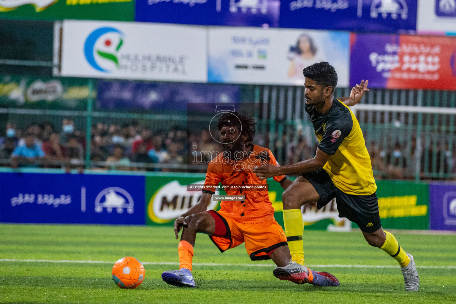 RRC Vs FSM in the Semi Finals of Club Maldives 2021 held in Hulhumale, Maldives on 19 December 2021. Photos: Ismail Thoriq / images.mv