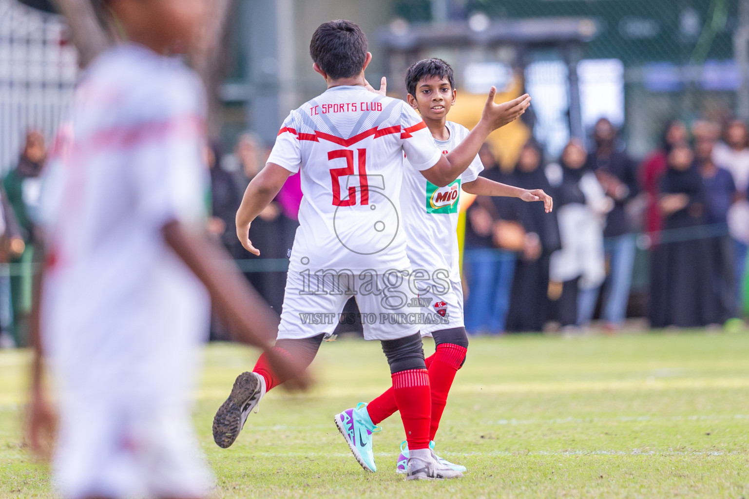 Dhivehi Youth League 2024 - Day 1. Matches held at Henveiru Stadium on 21st November 2024 , Thursday. Photos: Shuu Abdul Sattar/ Images.mv