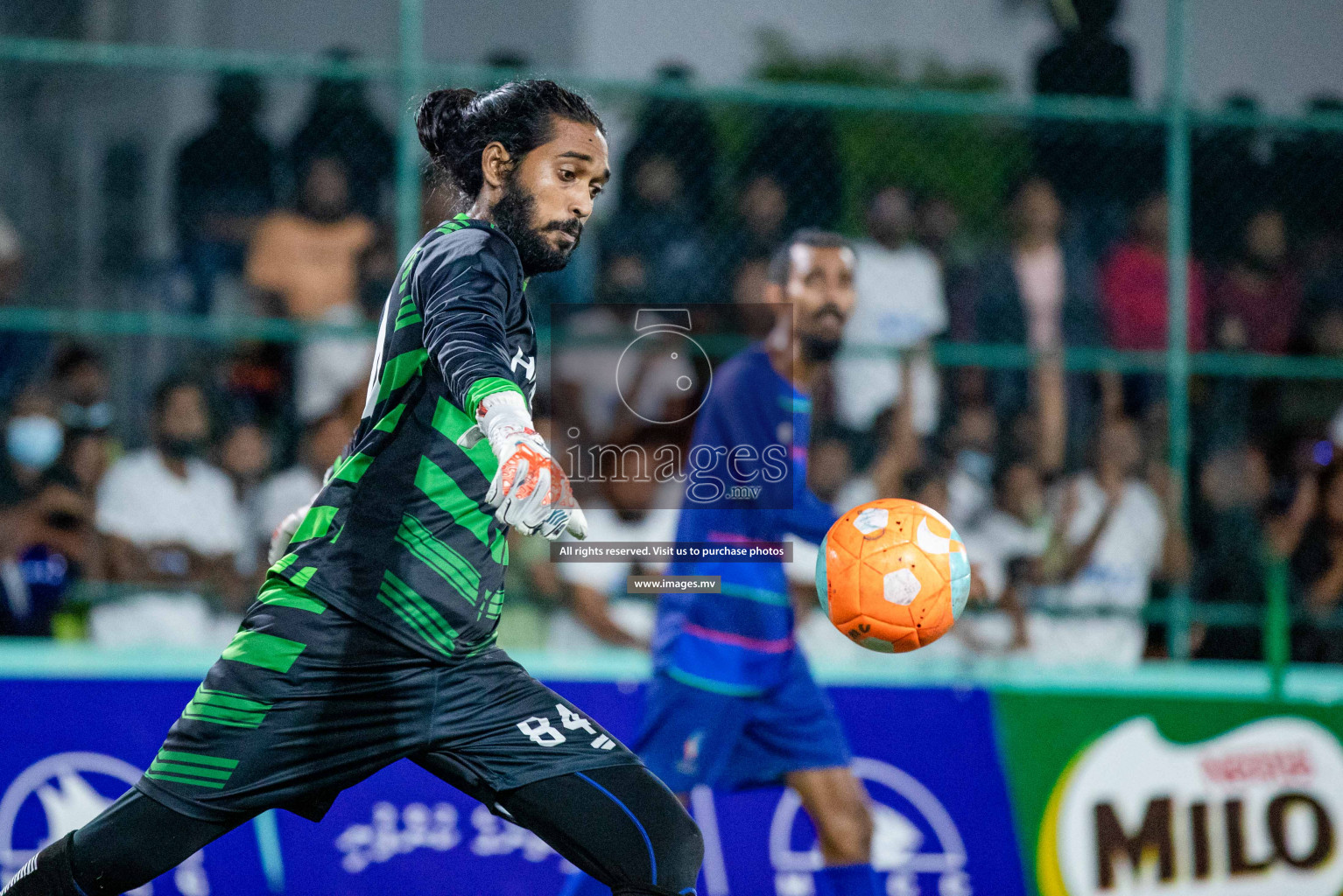 STO RC Vs Team Fenaka in the Quarter Finals of Club Maldives 2021 held in Hulhumale, Maldives on 13 December 2021. Photos: Shu Abdul Sattar / images.mv