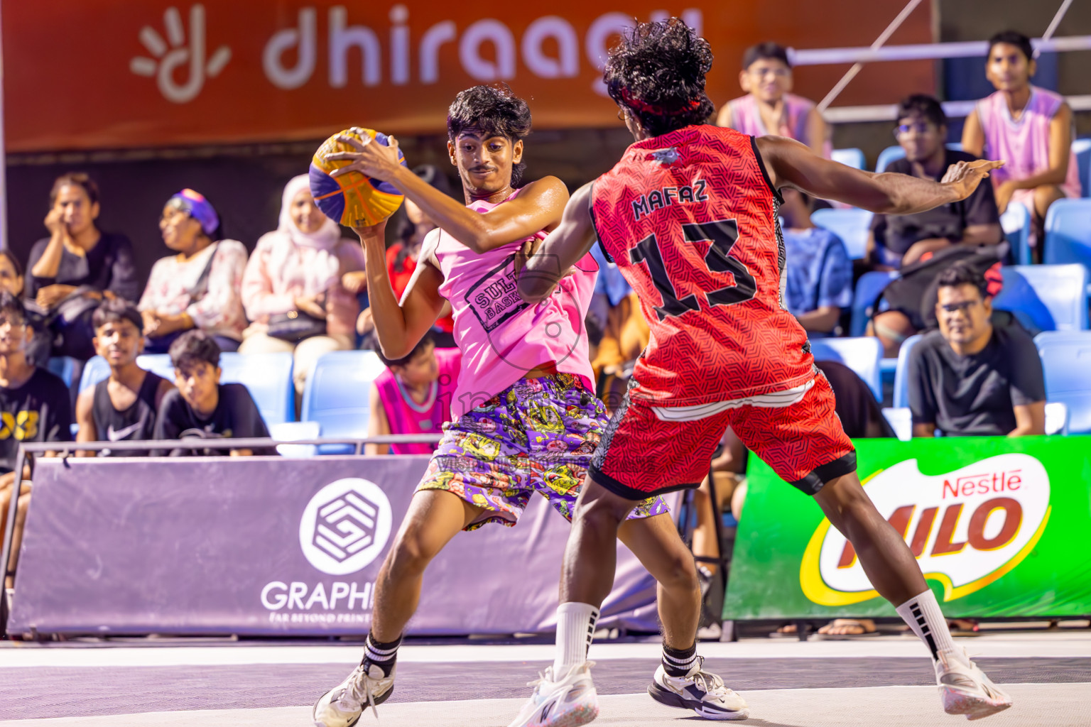 Day 6 of MILO Ramadan 3x3 Challenge 2024 was held in Ekuveni Outdoor Basketball Court at Male', Maldives on Sunday, 18th March 2024.
Photos: Ismail Thoriq / images.mv