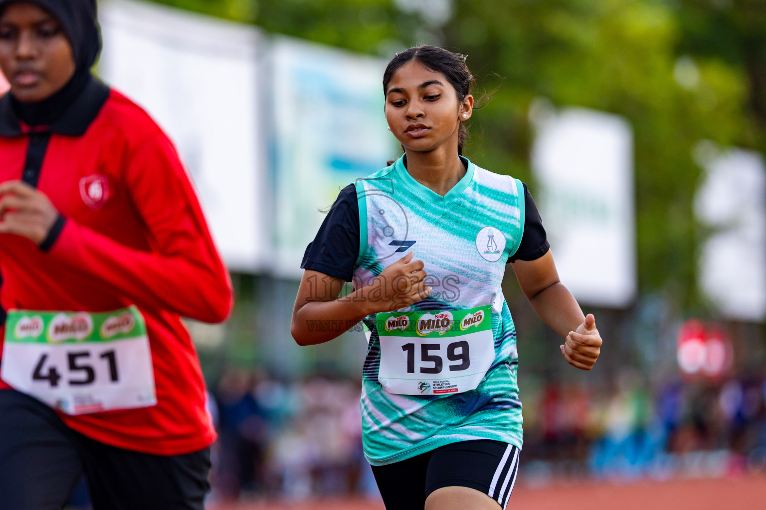 Day 4 of Inter-school Athletics Championship 2025 held in Ekuveni Synthetic Track, Male', Maldives on Thursday, 09th October 2025. Photos by: Nausham Waheed / Images.mv