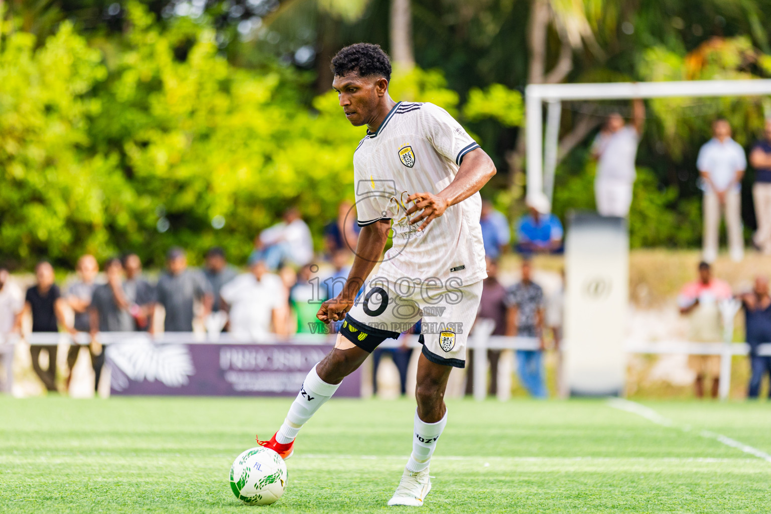 Taj Coral Reef Resorts vs One&Only Reethi Rah in Resort League 2025 (North Male Zone) day 9 was held on Thursday, 11th September 2025 in One And Only Reethi Rah Maldives Resort, Photos: Areef Adam / images.mv