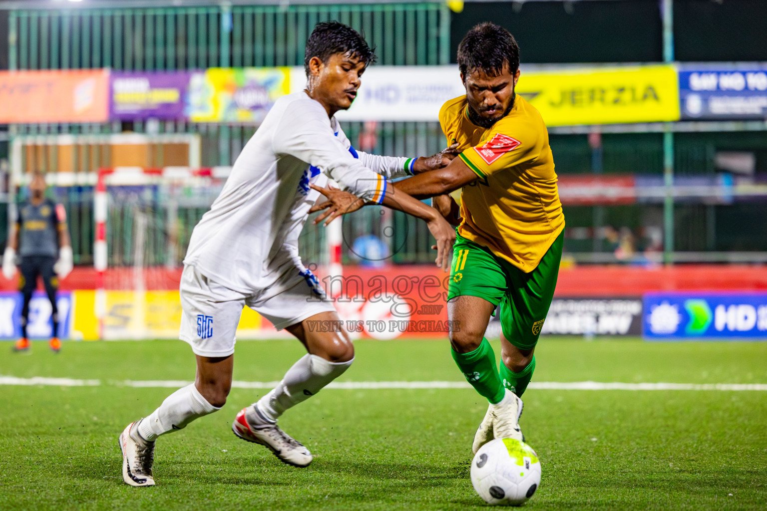 S Hithadhoo vs GDh Vaadhoo on Day 37 of Golden Futsal Challenge 2024 was held on Thursday, 22nd February 2024, in Hulhumale', Maldives
Photos: Mohamed Mahfooz Moosa/ images.mv