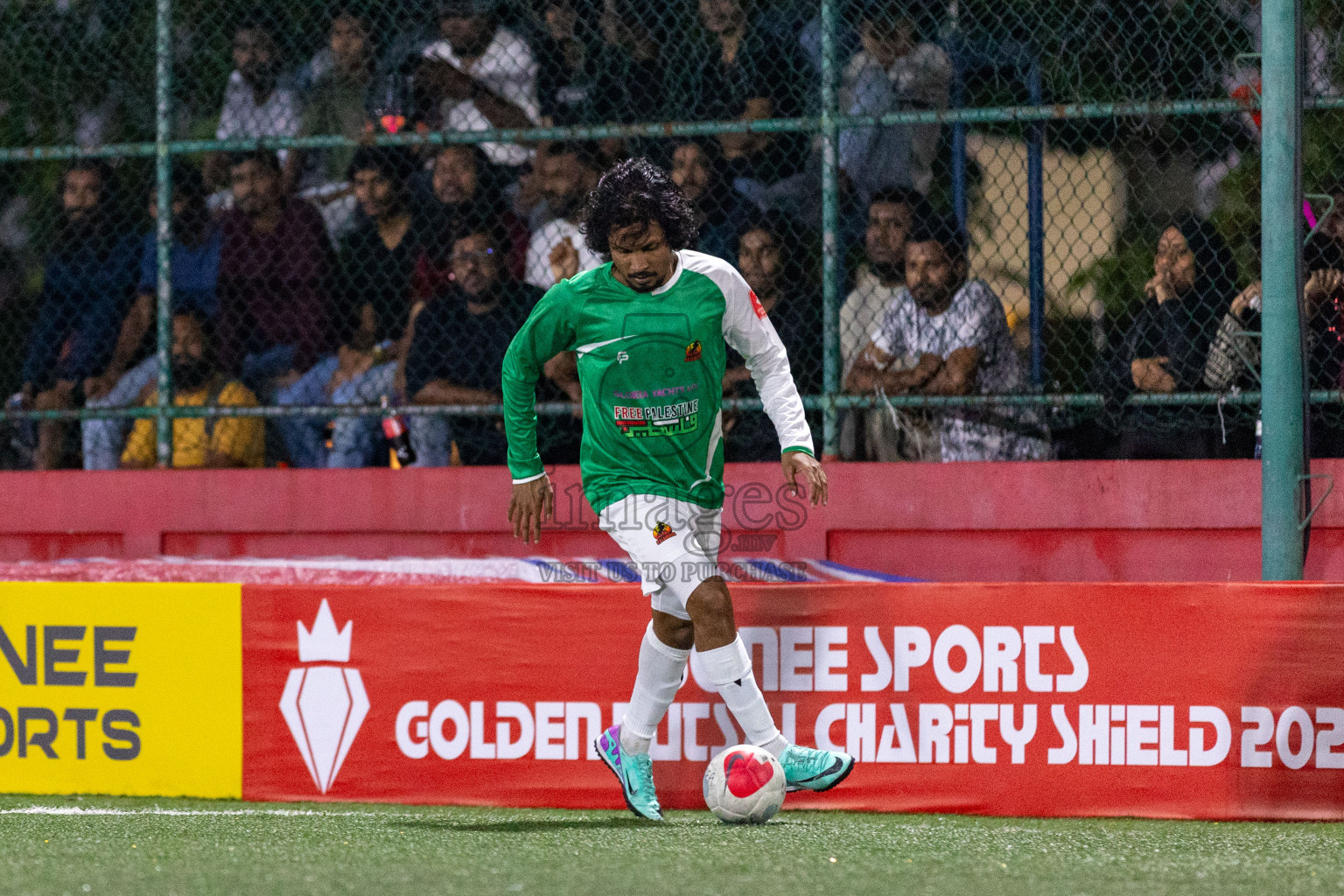 L Maavah vs L Kalaidhoo in Day 3 of Golden Futsal Challenge 2024 was held on Wednesday, 17th January 2024, in Hulhumale', Maldives
Photos: Ismail Thoriq / images.mv