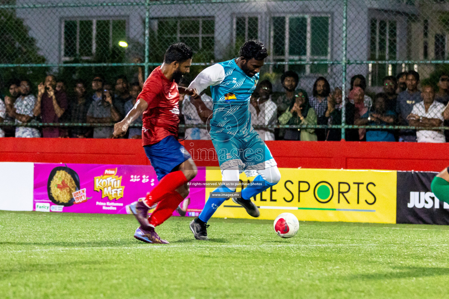 HA. Dhidhdhoo vs HA. Muraidhoo in Day 6 of Golden Futsal Challenge 2023 on 10 February 2023 in Hulhumale, Male, Maldives