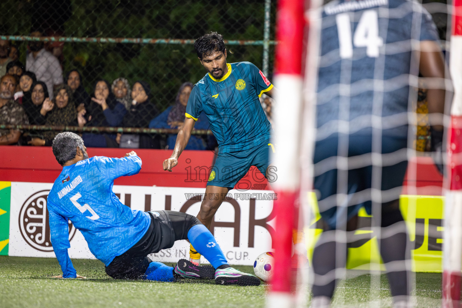 HDh. Hanimaadhoo vs HDh. Neykurendhoo in Day 1 of Golden Futsal Challenge 2025 on Sunday, 5th January 2025, in Hulhumale', Maldives 
Photos: Nausham Waheed / images.mv