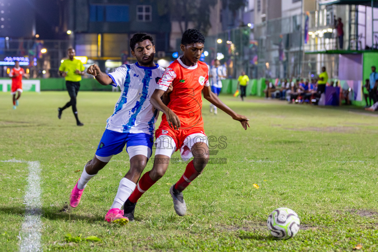 Super United Sports vs Huriyya (U16) in Day 8 of Dhivehi Youth League 2024 held at Henveiru Stadium on Monday, 2nd December 2024. Photos: Mohamed Mahfooz Moosa / Images.mv