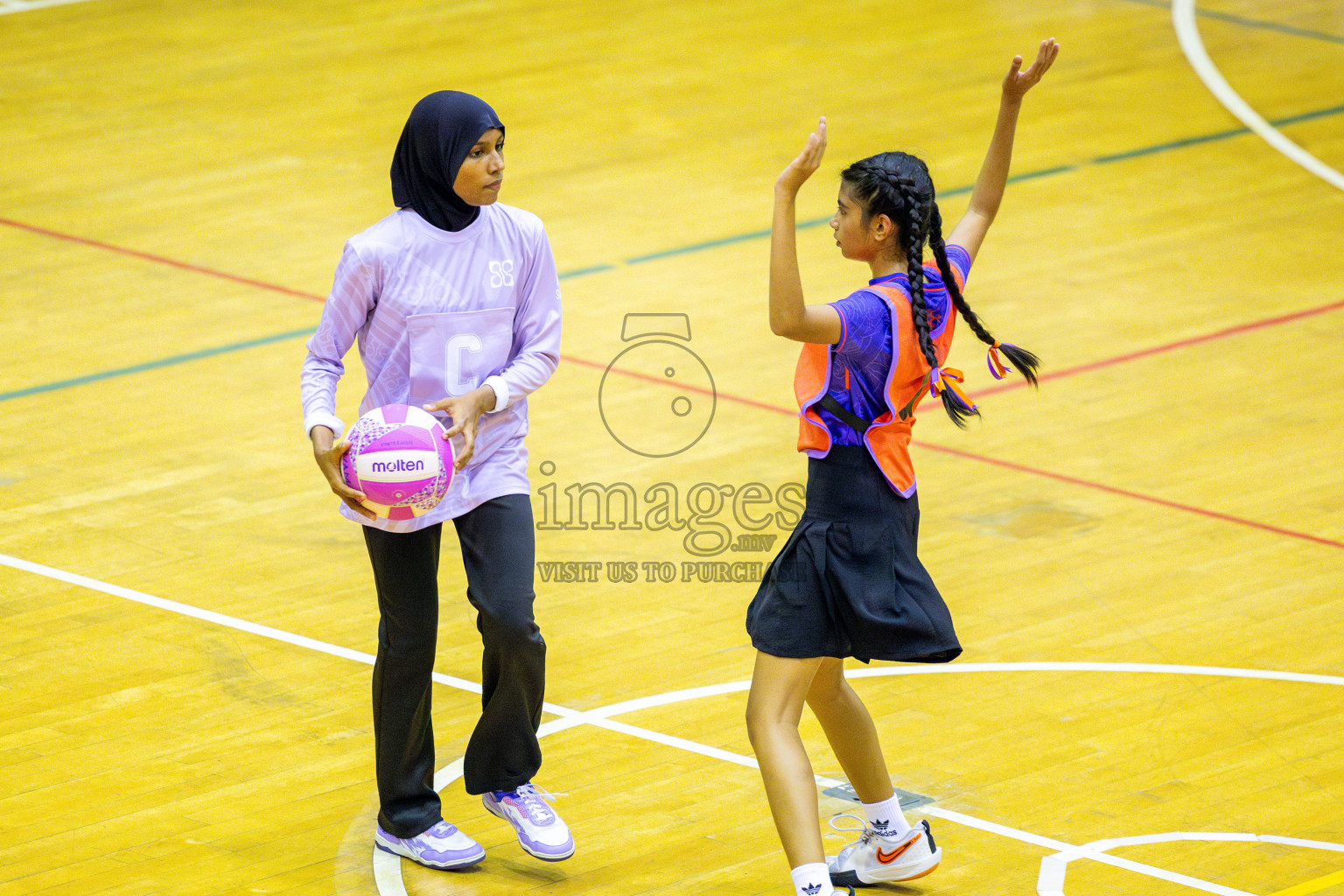 Day 2 of Inter-School Netball Tournament 2025 was held in Social Center Indoor Hall on Sunday, 19th October 2025.
Photos: Ismail Thoriq / images.mv