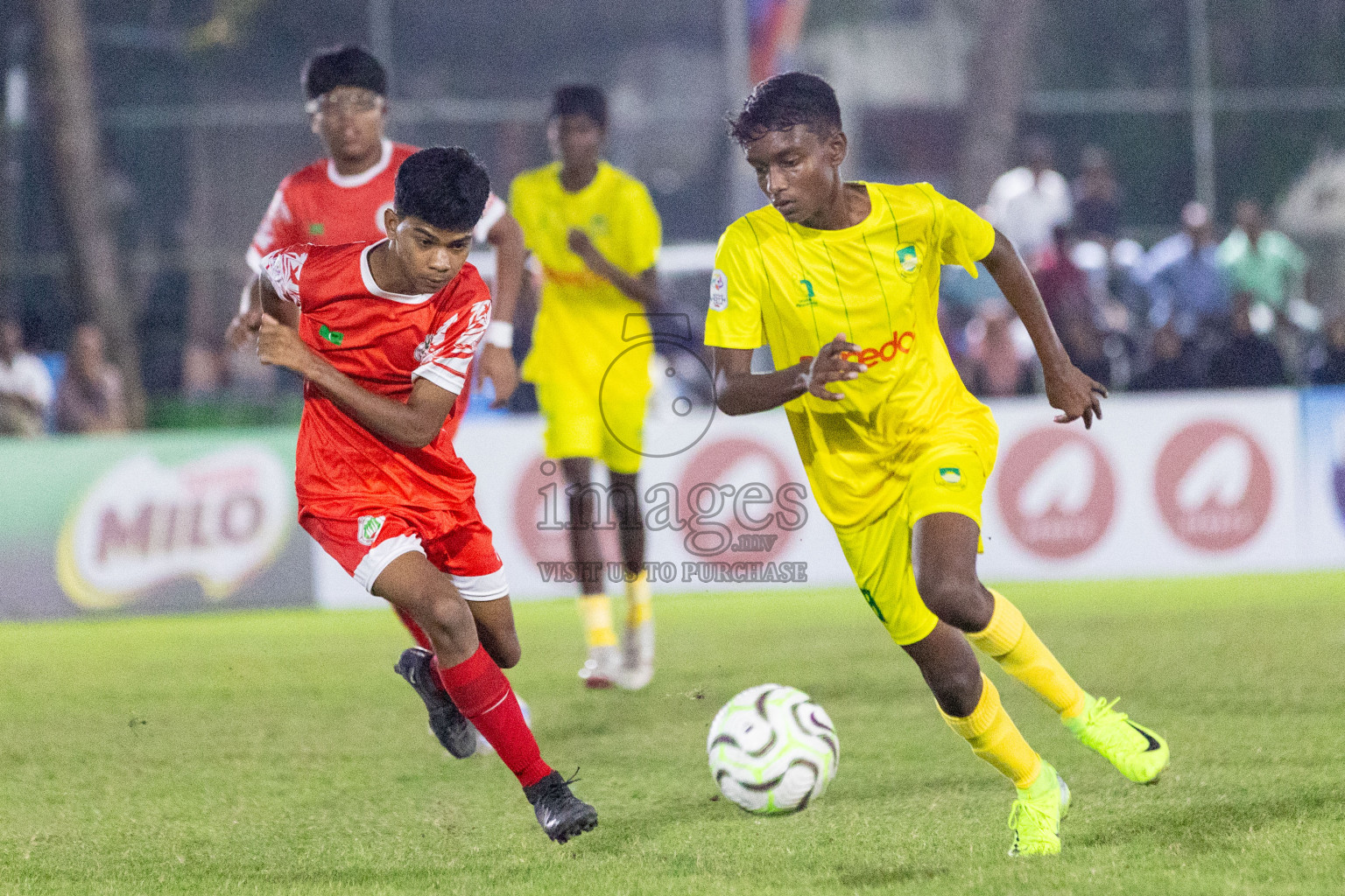 Maziya vs Hurriya (U14) in Day 4 of Dhivehi Youth League 2024 held at Henveiru Stadium on Thursday, 28th November 2024. Photos: Shuu Abdul Sattar/ Images.mv