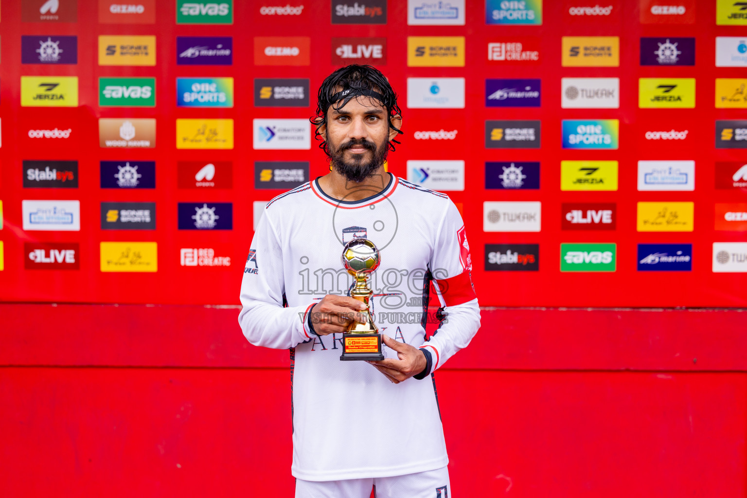 R Meedhoo VS R Inguraidhoo in Day 6 of Golden Futsal Challenge 2025 on Friday, 6th January 2025, in Hulhumale', Maldives Photos: Nausham Waheed / images.mv