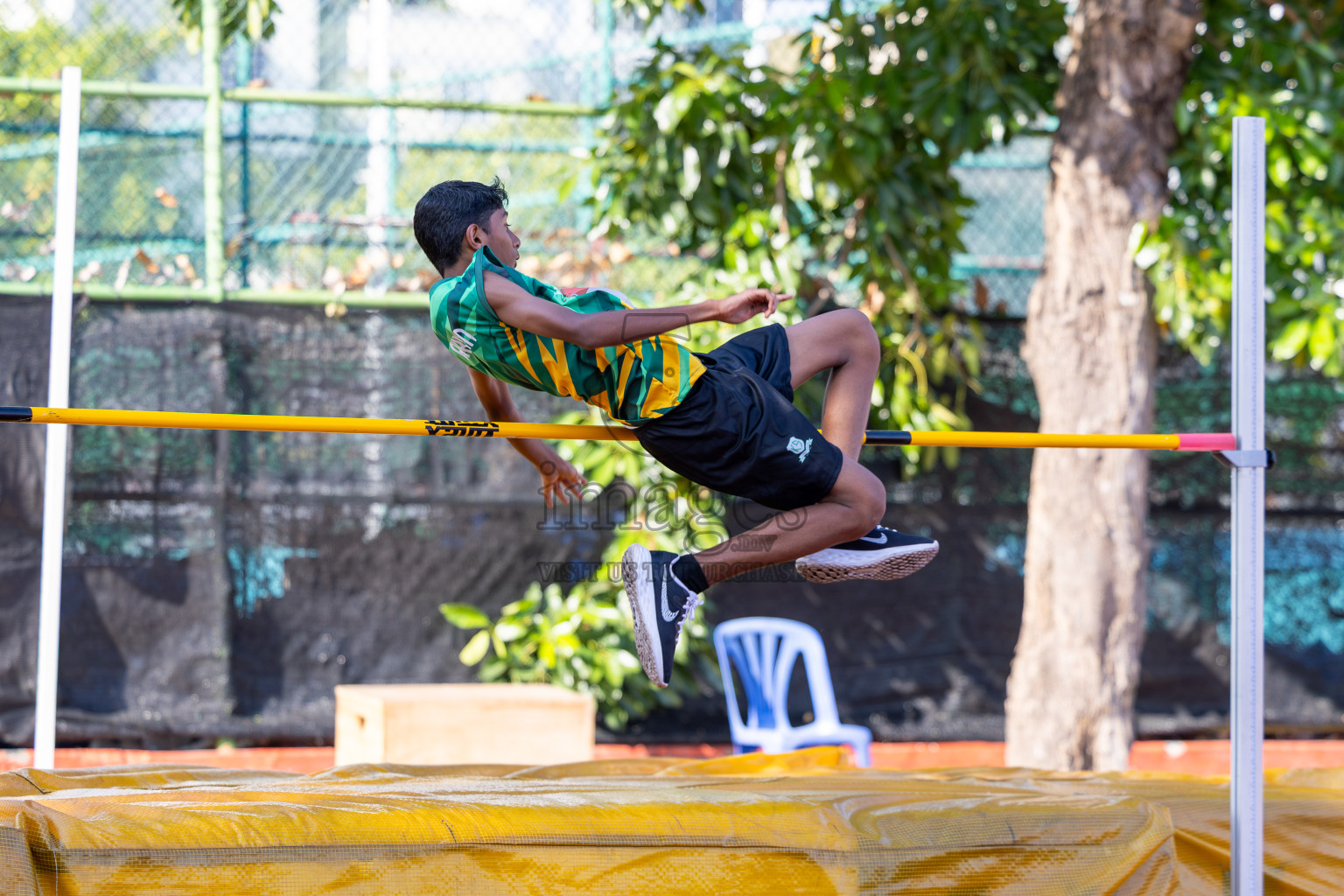 Day 1 of Inter-school Athletics Championship 2025 held in Ekuveni Synthetic Track, Male', Maldives on Monday, 06th October 2025. Photos by: Nausham Waheed, Areef, Ismail Thoriq / Images.mv