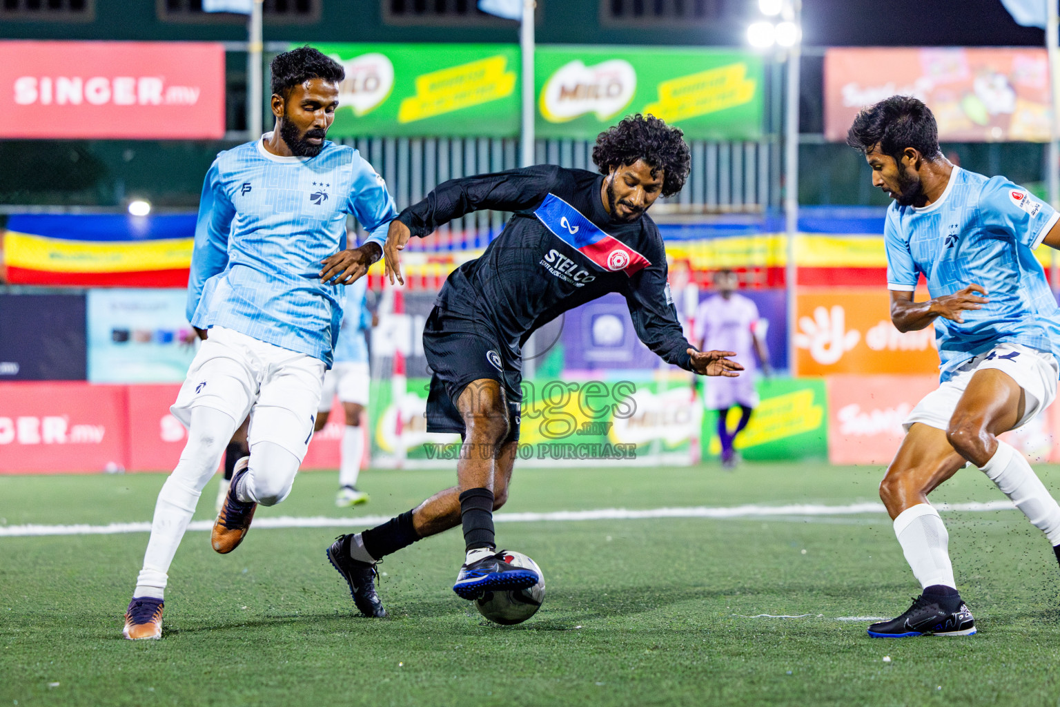 TEAM MACL vs STELCO RC in Quarter Finals of Club Maldives Cup 2024 held in Rehendi Futsal Ground, Hulhumale', Maldives on Wednesday, 9th October 2024. Photos: Nausham Waheed / images.mv