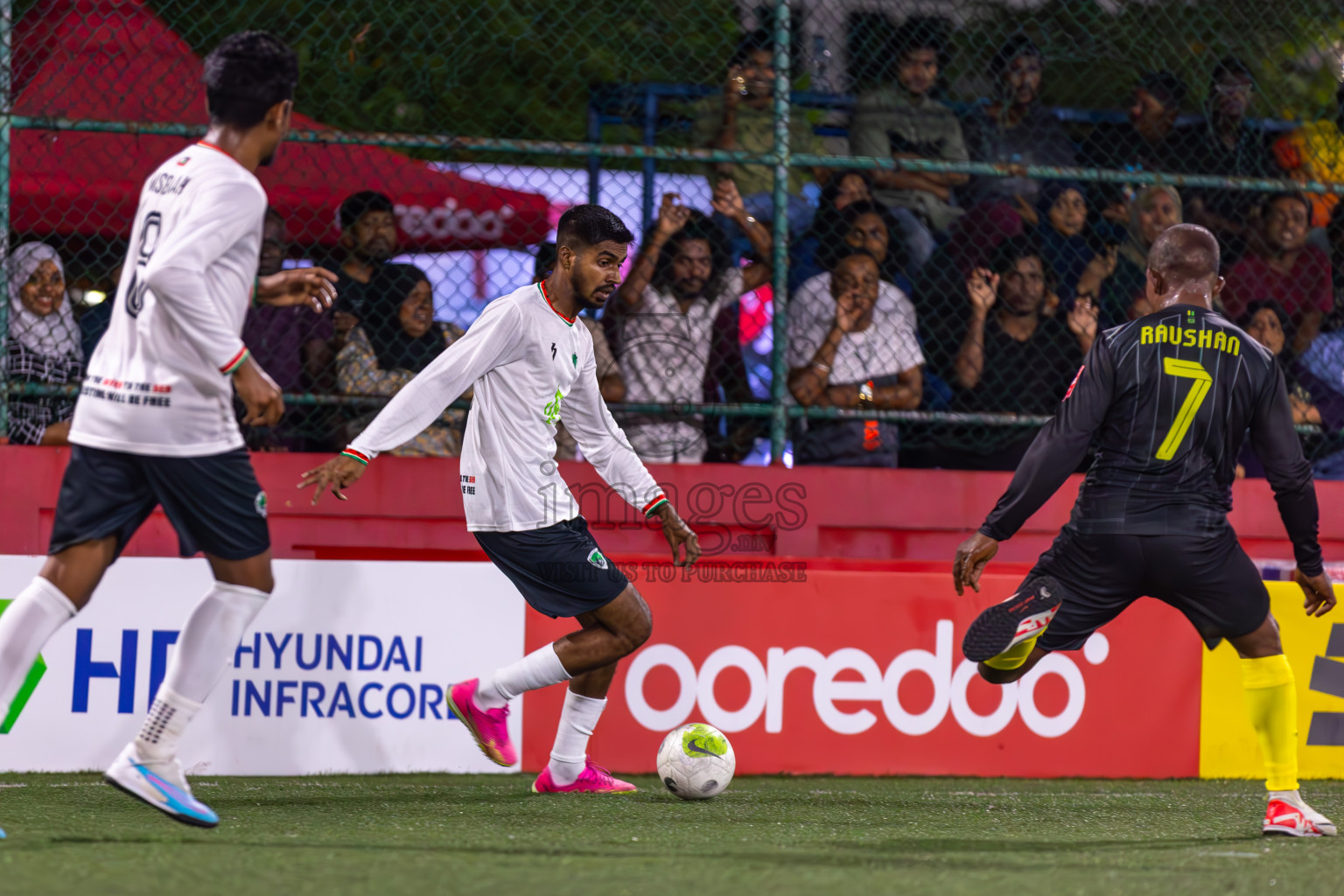 HDh Finey vs HDh Vaikaradhoo in Day 10 of Golden Futsal Challenge 2024 was held on Tuesday, 23rd January 2024, in Hulhumale', Maldives
Photos: Ismail Thoriq / images.mv