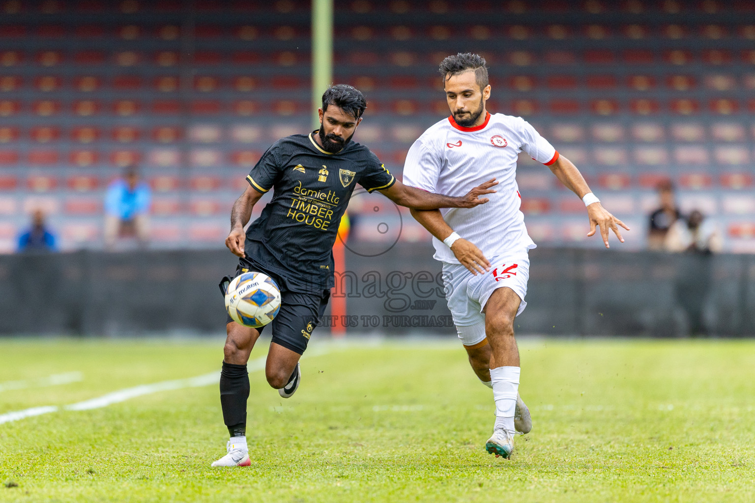 Club Eagles vs Buru Sports Club in Dhivehi Premier League 2025/26 held in National Football Stadium, Male', Maldives on Wednesday, 24th September 2025. Photos: Mohamed Mahfooz Moosa / Images.mv