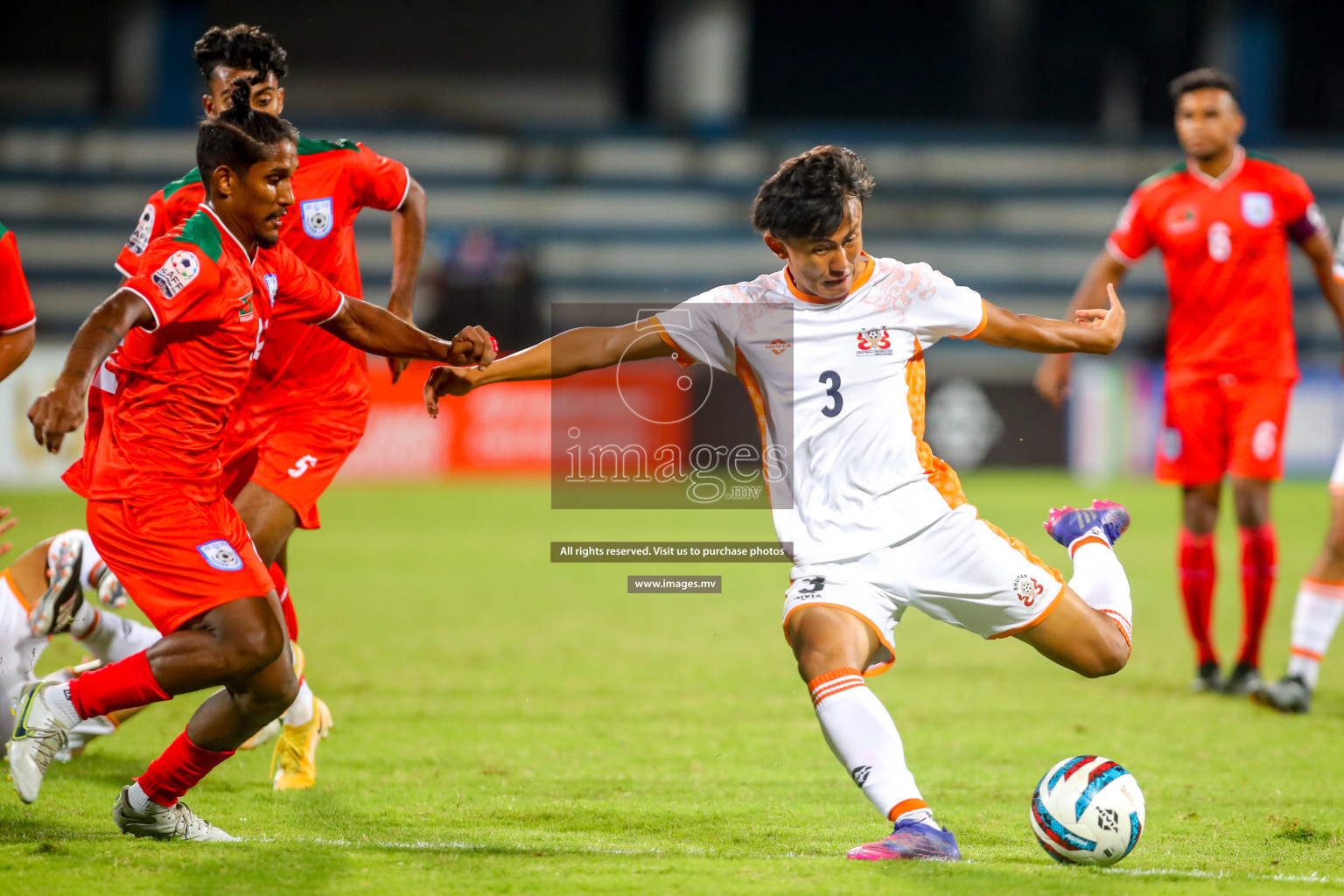 Bhutan vs Bangladesh in SAFF Championship 2023 held in Sree Kanteerava Stadium, Bengaluru, India, on Wednesday, 28th June 2023. Photos: Nausham Waheed, Hassan Simah / images.mv