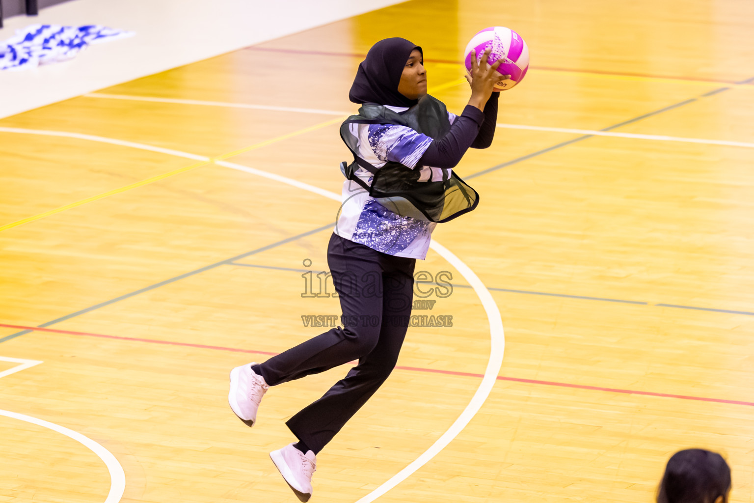 SC Skylark vs SC Shining Star in Day 7 of 24th Milo Netball Association Championship was held in Social Center at Male', Maldives on Sunday, 7th September 2025. Photos: Nausham Waheed / images.mv