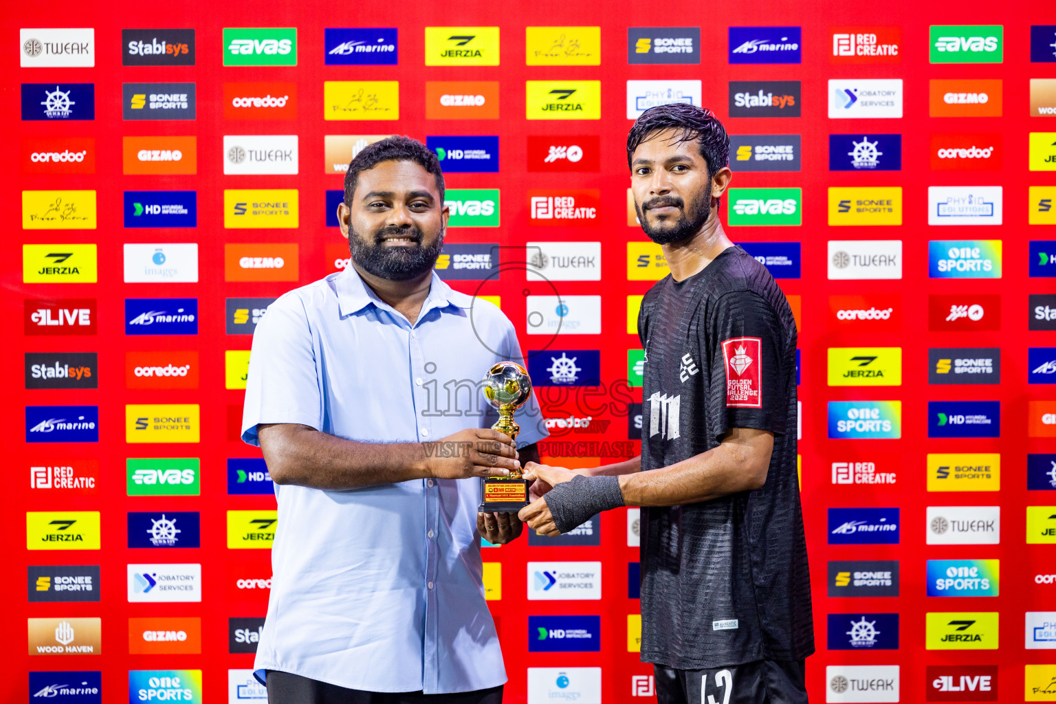 K Maafushi vs K Kaashidhoo in zone round on Day 31 of Golden Futsal Challenge 2025 was held on Tuesday , 4th February 2025, in Hulhumale', Maldives. Photos: Nausham Waheed / images.mv