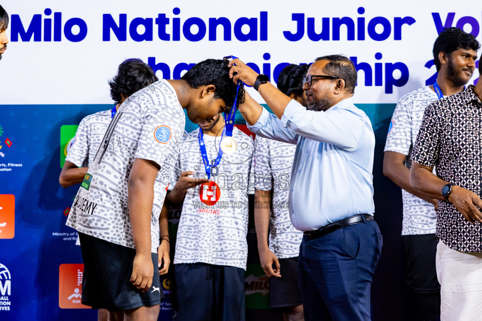 Maathoda Sports Club vs Sports Club City in the Finals of Milo National Junior Volleyball Championship 2025 Men's Division was held on Sunday, 30th November 2025 at Ekuveni Turf Court Male', Maldives. Photos: Nausham Waheed / images.mv