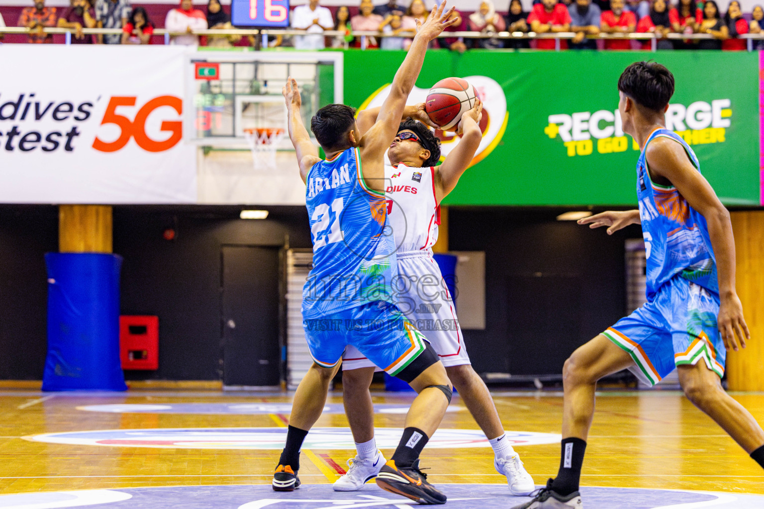 Maldives vs India in Day 2 of Under 16 Asian Cup SABA Qualifiers 2025 was held in Social Center, Male', Maldives on Friday, 13th June 2025. Photos: Nausham Waheed / images.mv