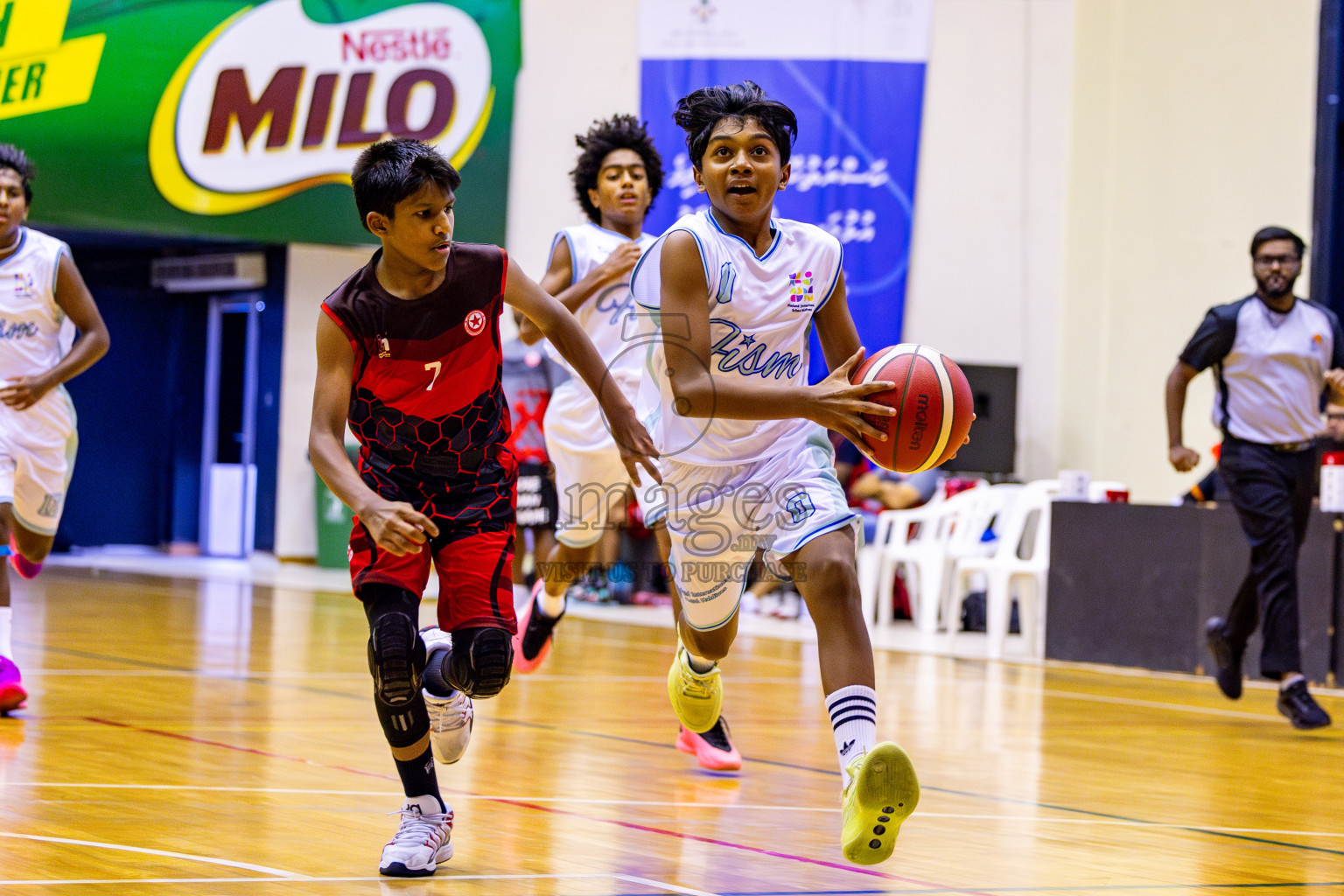 Iskandhar School vs Finland International School in Under 13 Boys Final of Junior Basketball Championship 2024 was held in Social Center, Male', Maldives on Sunday, 15th December 2024. Photos: Nausham Waheed / images.mv