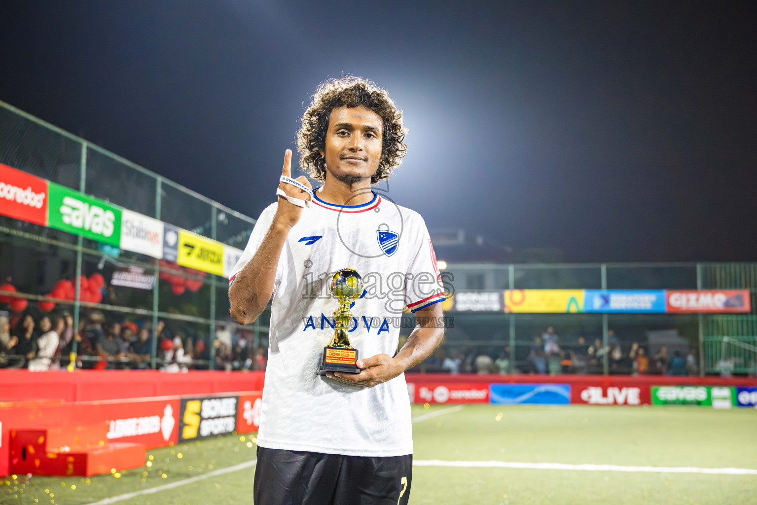 Dh Kudahuvadhoo vs Dh Maaenboodhoo in Dhaalu Atoll Finals in Day 25 of Golden Futsal Challenge 2025 was held on Wednesday , 28th January 2025, in Hulhumale', Maldives. Photos: Abdulla Abeed / images.mv