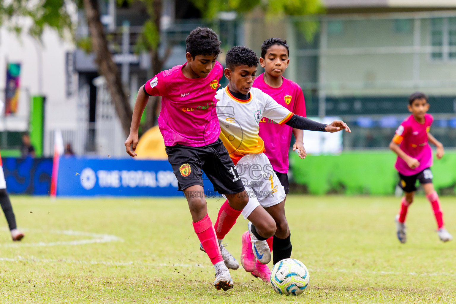 Club Eagles vs United Victory (U12) in Day 11 of Dhivehi Youth League 2024 held at Henveiru Stadium on Tuesday, 17th December 2024. Photos: Nausham Waheed / Images.mv