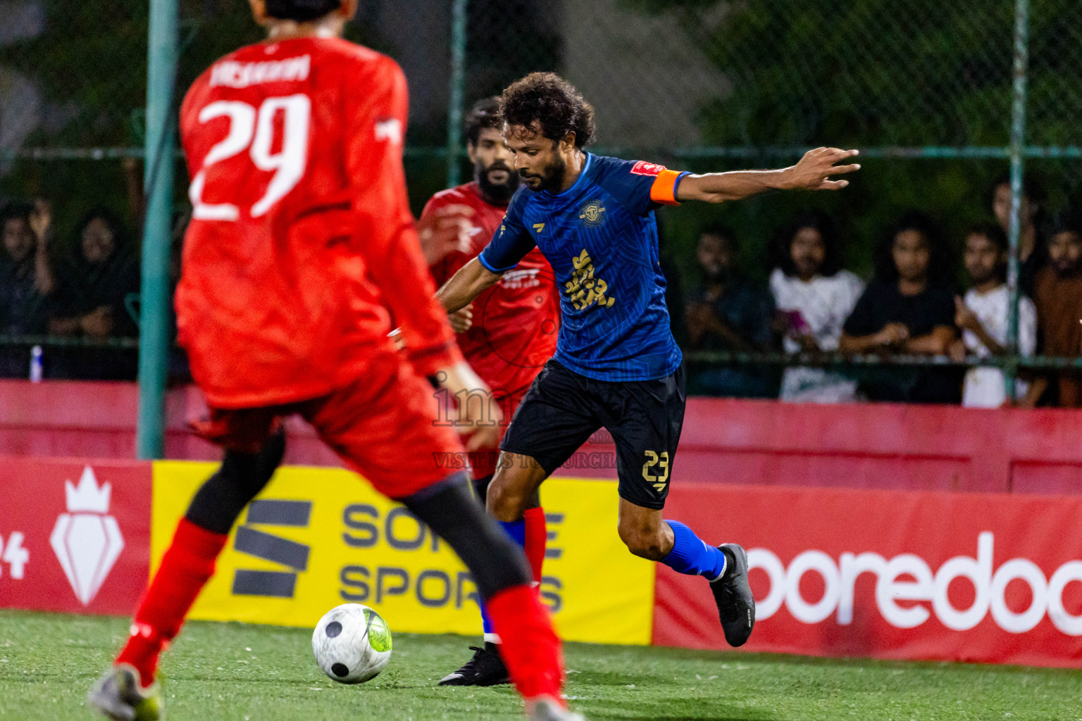 M Dhiggaru VS M Muli in Day 25 of Golden Futsal Challenge 2024 was held on Thursday , 8th February 2024 in Hulhumale', Maldives Photos: Nausham Waheed / images.mv