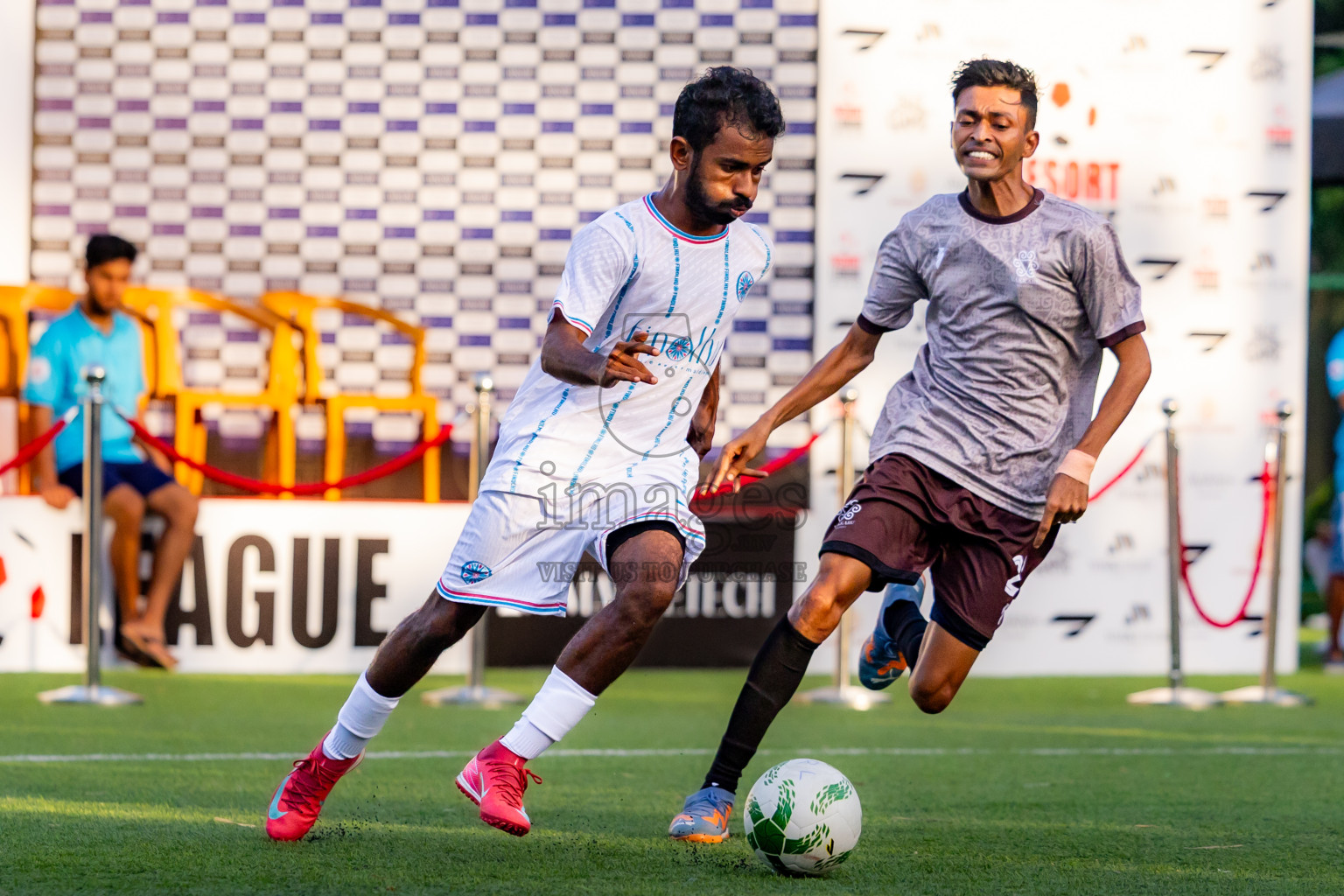 Vakkaru vs Finolhu in Day 1 of Resort League 2025 (Baa Zone) was held on Wednesday, 9th July 2025 in Avani+ Fares Maldives Resort, Baa Atoll, Maldives. Photos: Nausham Waheed / images.mv