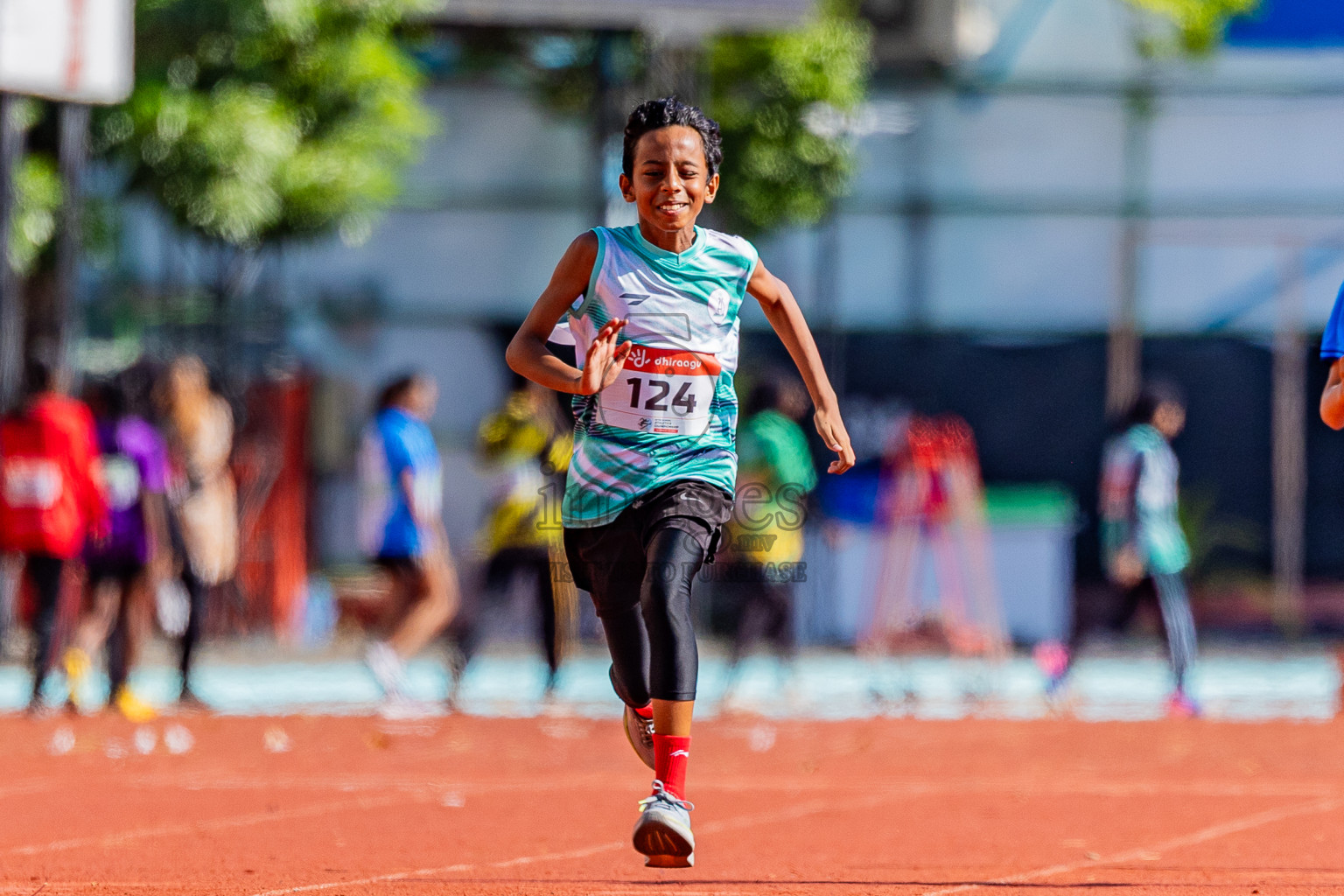 Day 1 of Inter-school Athletics Championship 2025 held in Ekuveni Synthetic Track, Male', Maldives on Monday, 06th October 2025. Photos by: Areef Adam  / Images.mv