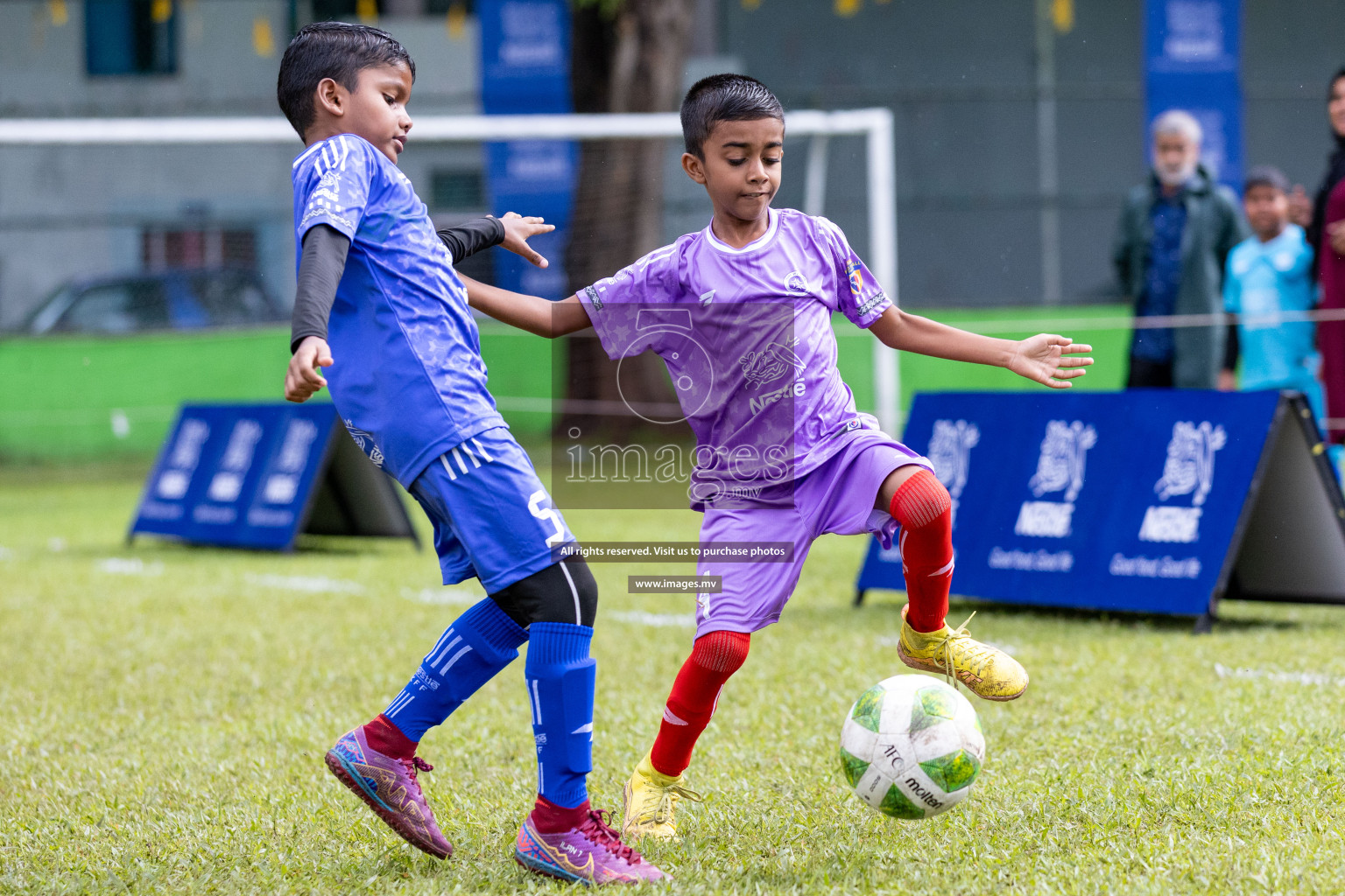 Day 2 of Nestle kids football fiesta, held in Henveyru Football Stadium, Male', Maldives on Thursday, 12th October 2023 Photos: Nausham Waheed/ Shuu Abdul Sattar Images.mv