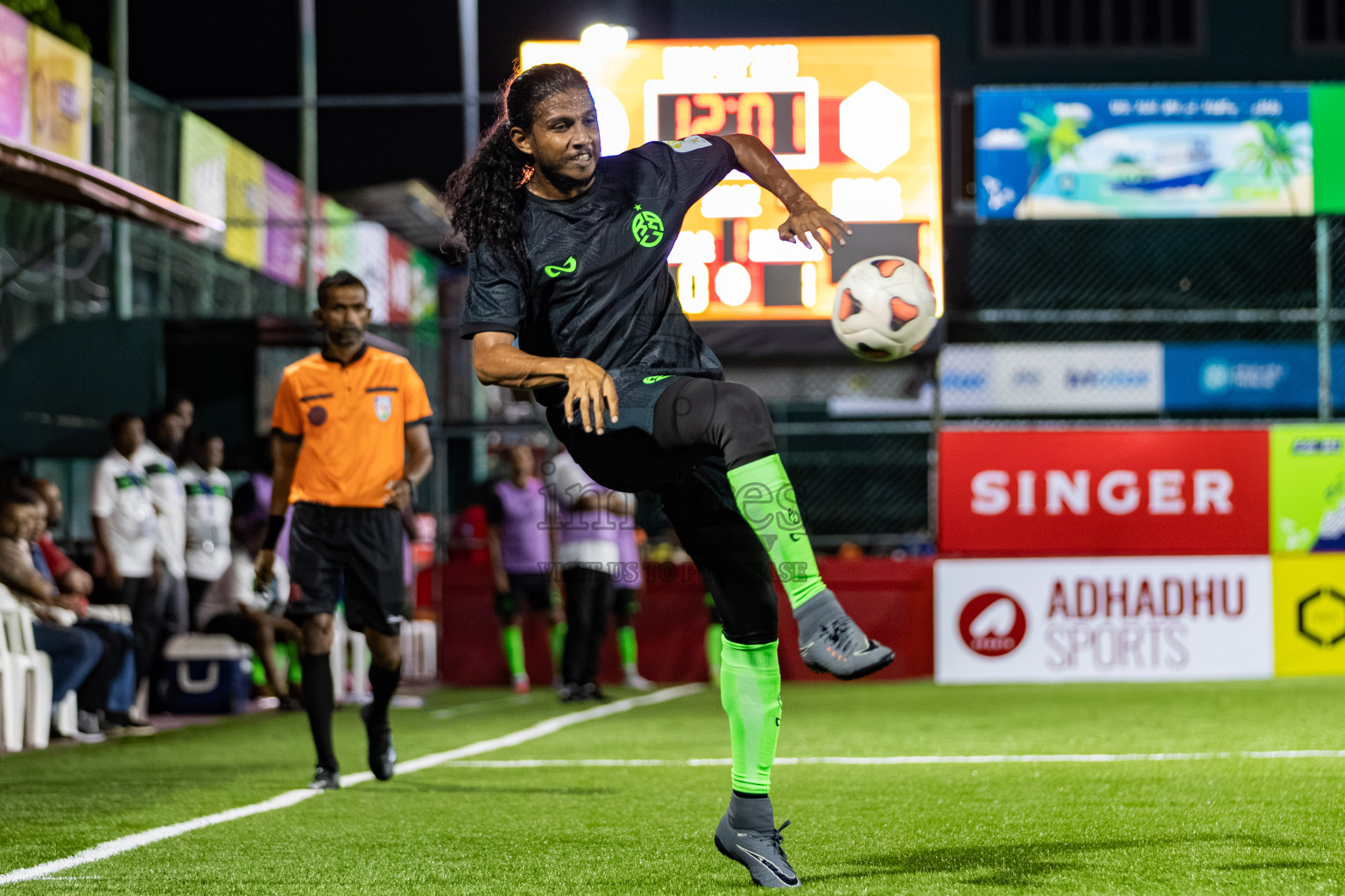 Kulhivaru Vuzara Club vs RRC in Kings Cup of Club Maldives Cup 2025 held in Rehendi Futsal Ground, Hulhumale', Maldives on Monday, 1st September 2025. Photos: Areef, Yasna / images.mv